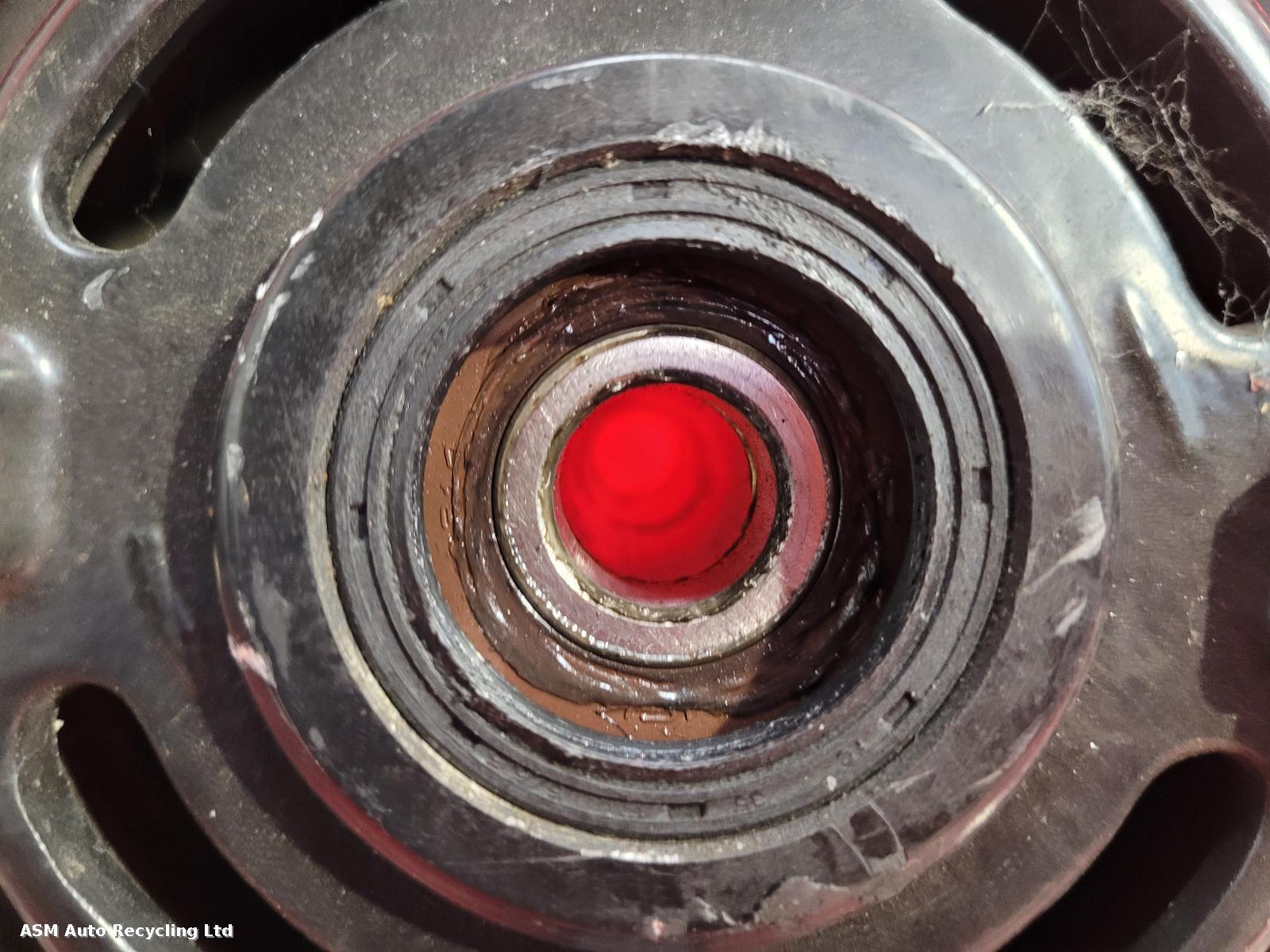 View Auto part Wheel Triumph Bonneville 2013
