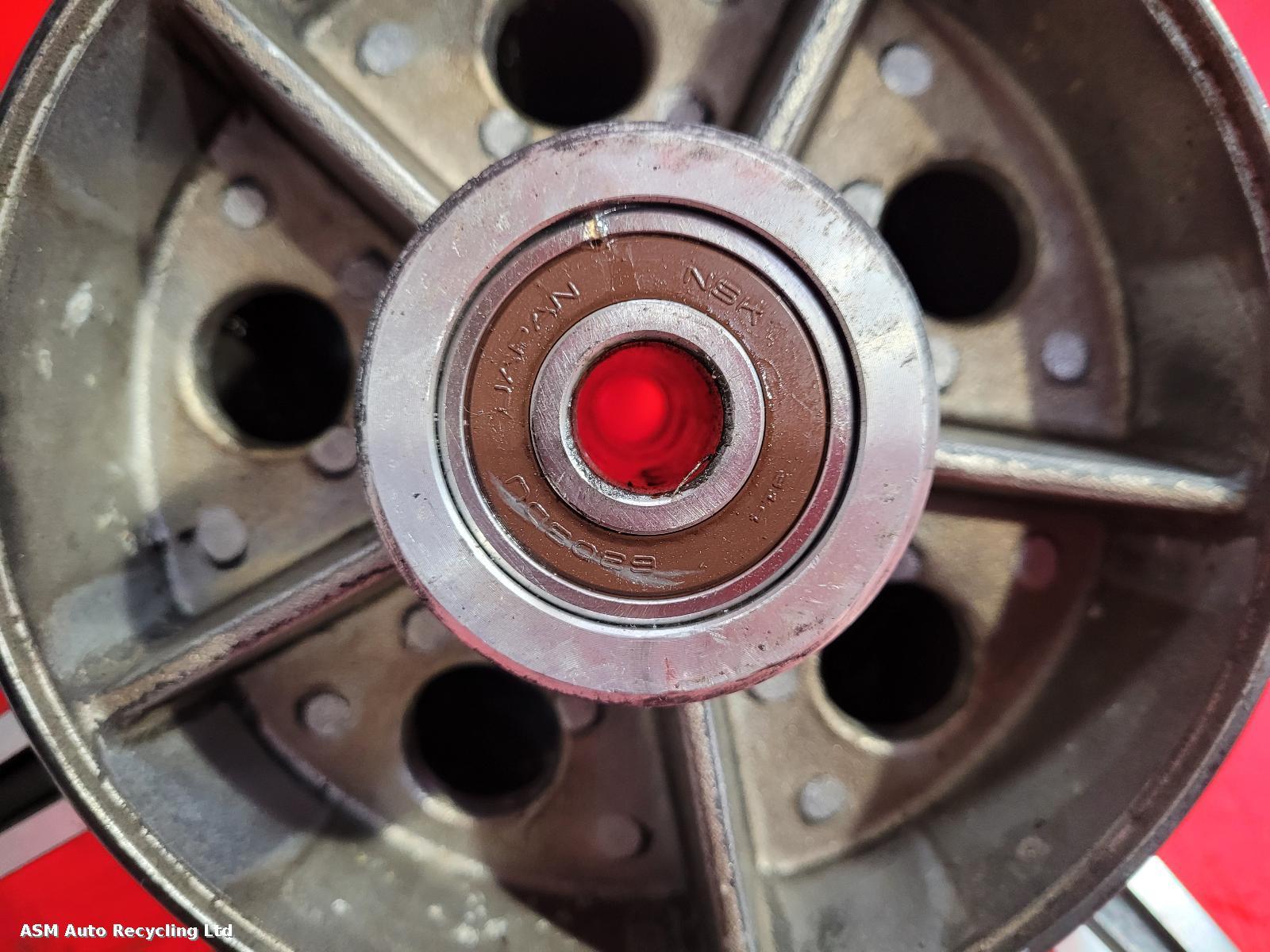 View Auto part Wheel Triumph Bonneville 2013