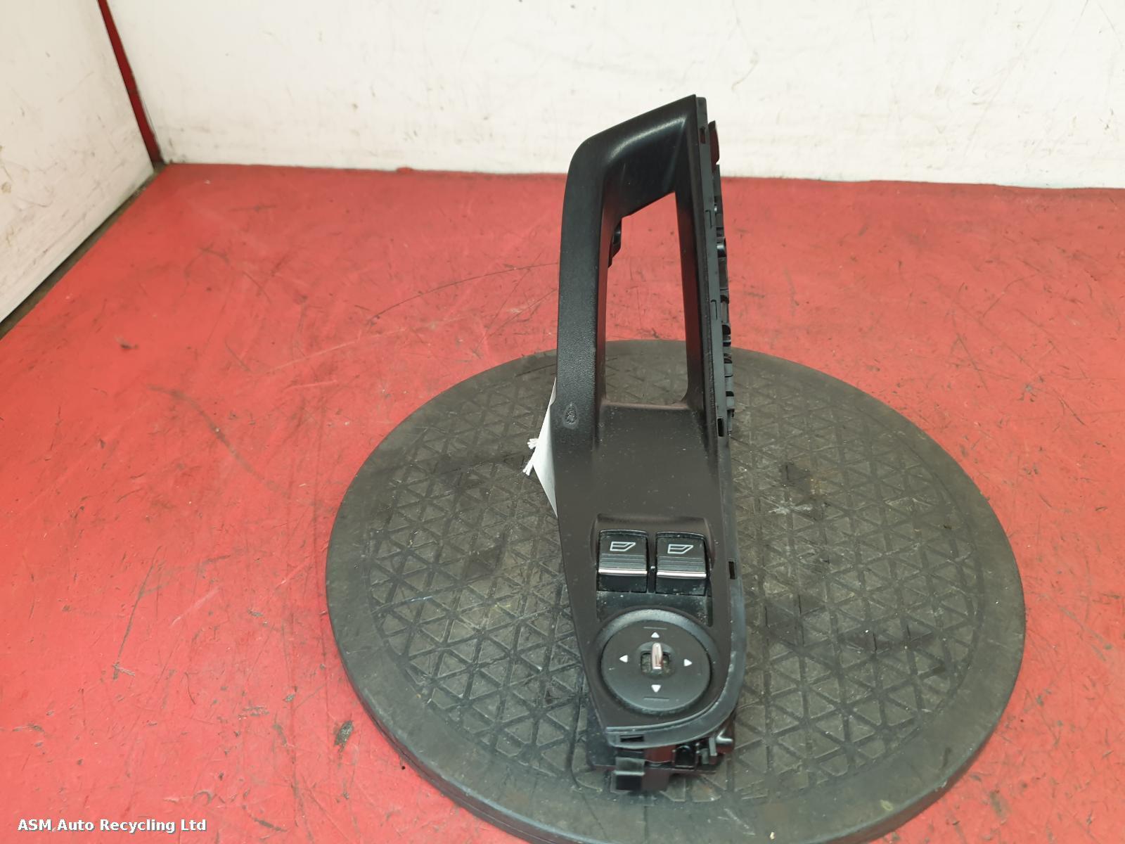View Auto part Elect. Window Switch Ford Fiesta 2013