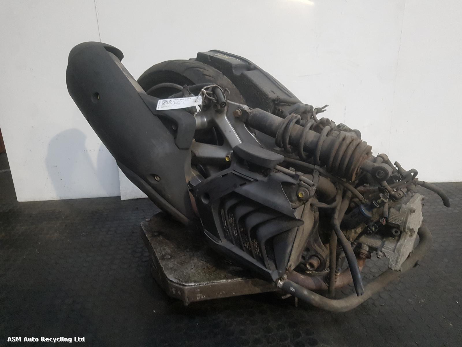 View Auto part Engine Yamaha Majesty S 2015