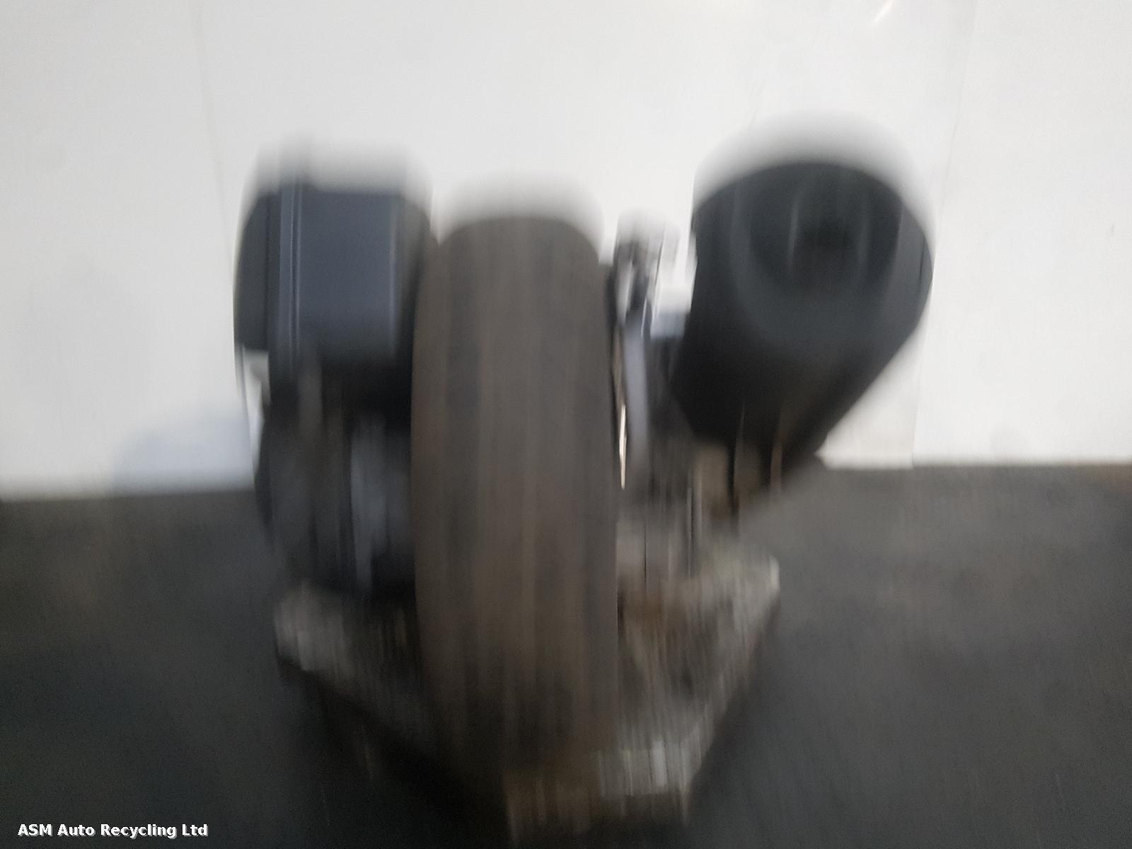 View Auto part Engine Yamaha Majesty S 2015