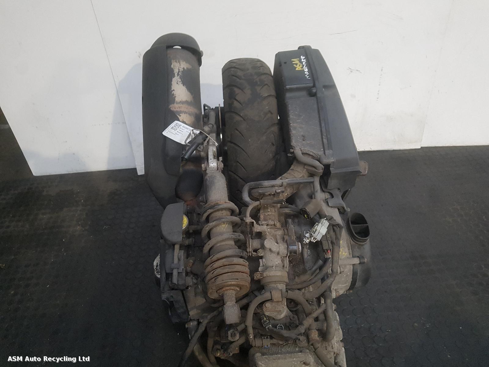 View Auto part Engine Yamaha Majesty S 2015