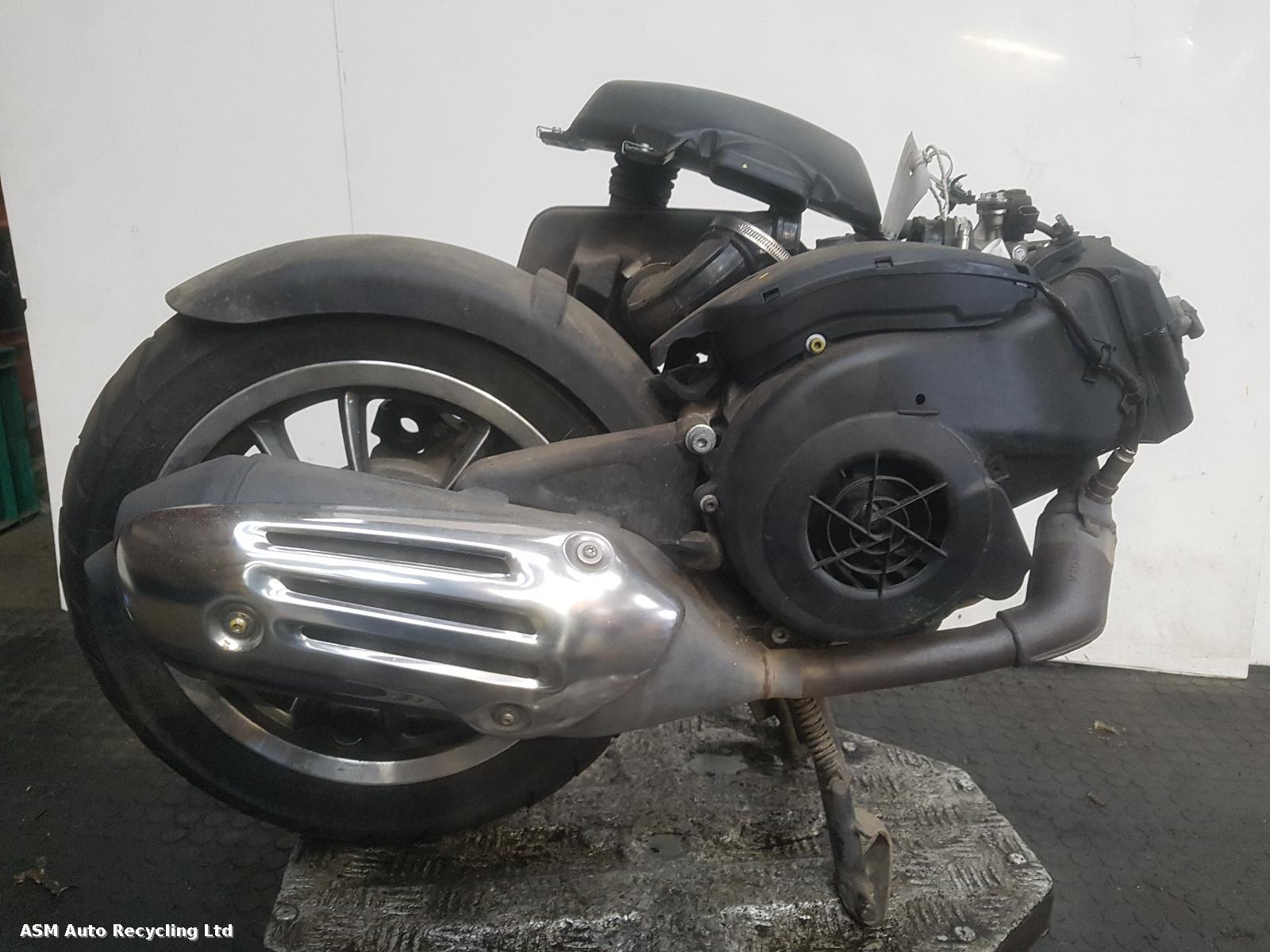 View Auto part Engine Vespa Primavera 2023