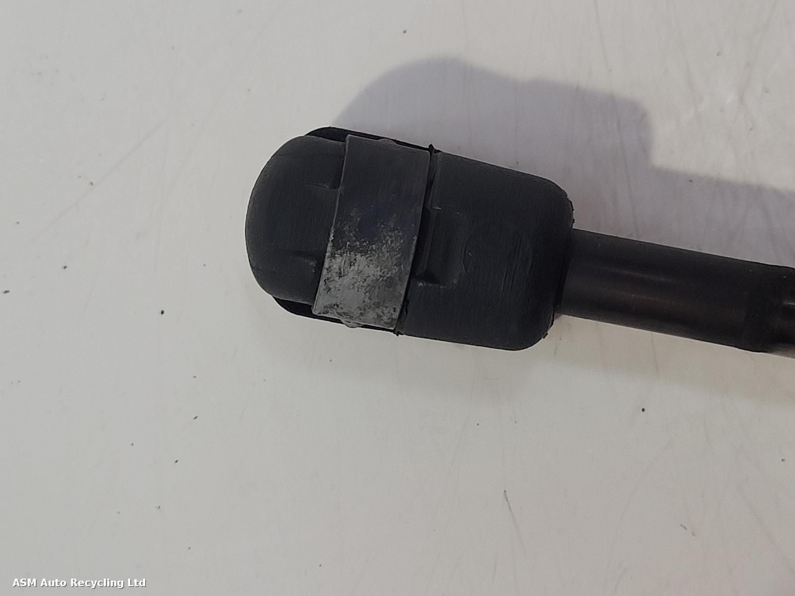 View Auto part Hatch Strut/Shock Mini (bmw) Mini 2003