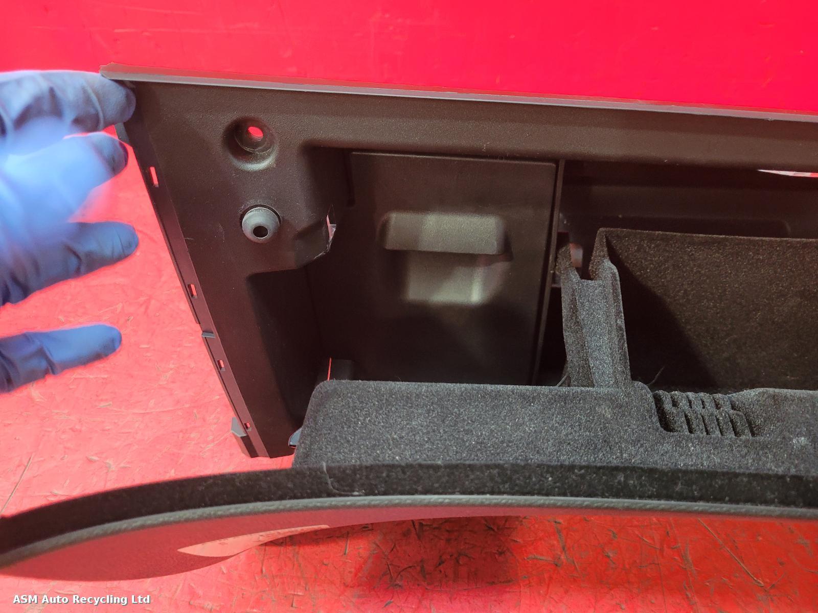 View Auto part Glove Box Vauxhall Zafira 2014
