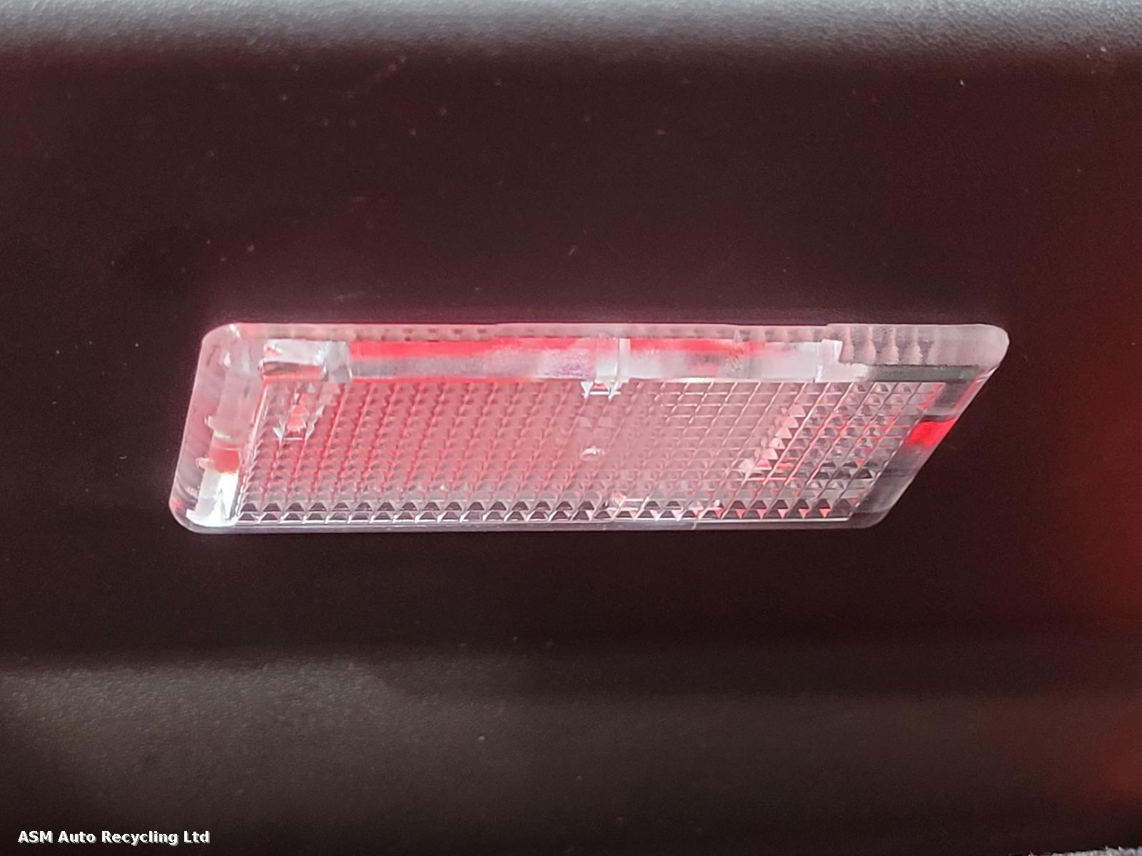 View Auto part Glove Box Vauxhall Zafira 2014