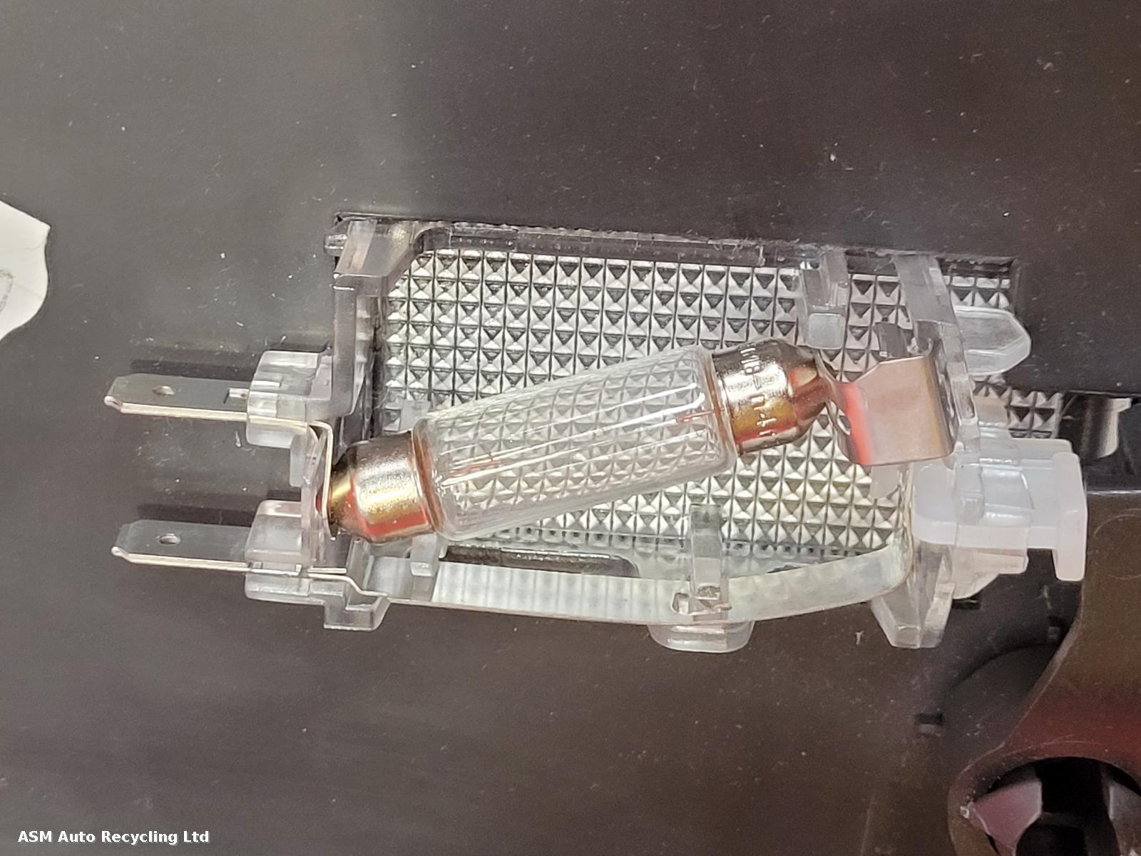 View Auto part Glove Box Vauxhall Zafira 2014