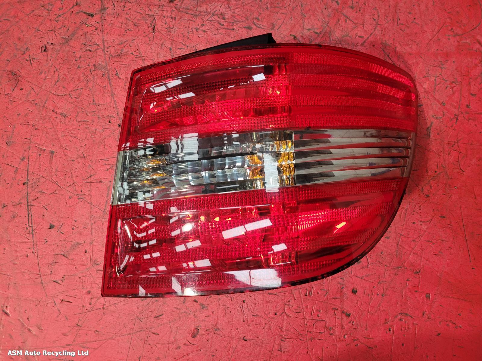 View Auto part R Taillight Mercedes B Class 2006