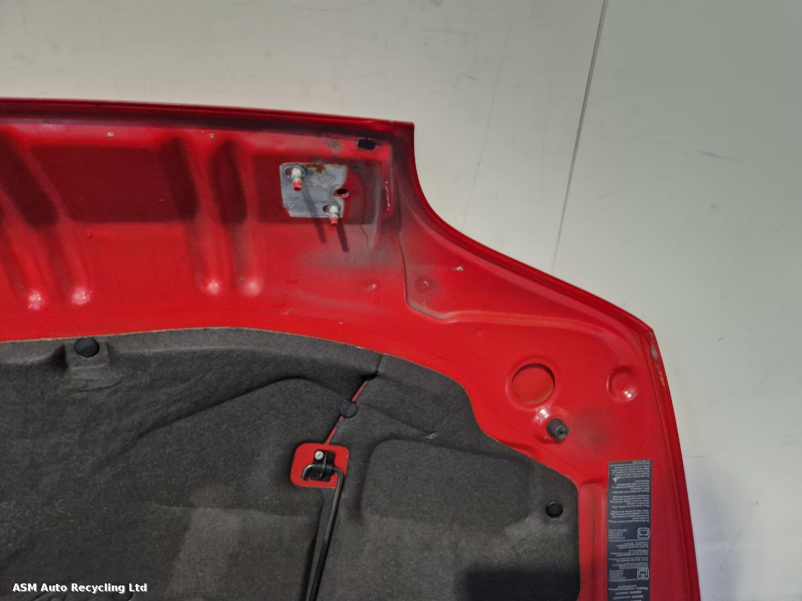 View Auto part Bonnet Renault Clio 1996