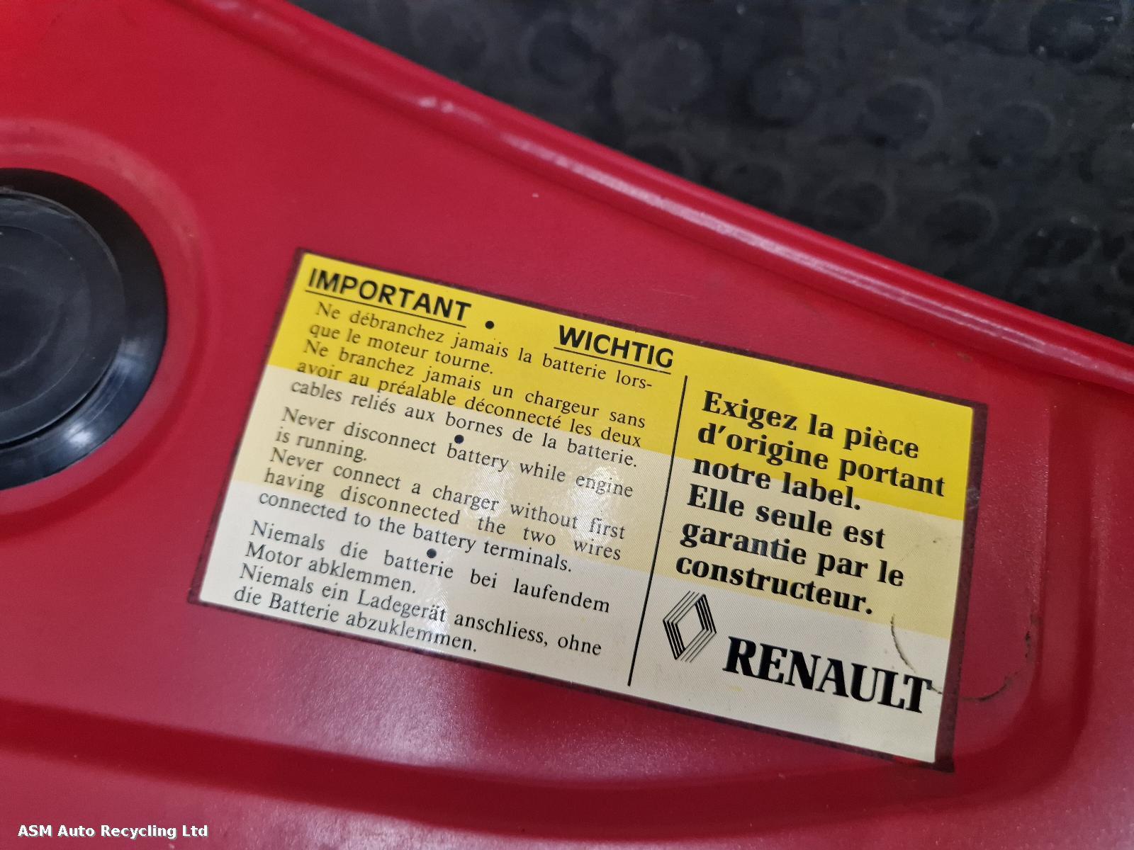 View Auto part Bonnet Renault Clio 1996