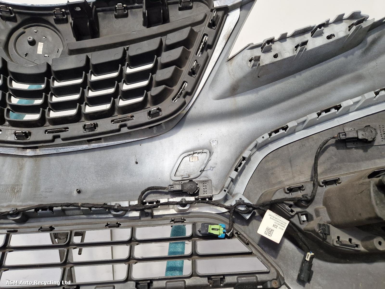 View Auto part Front Bumper Vauxhall Mokka 2016