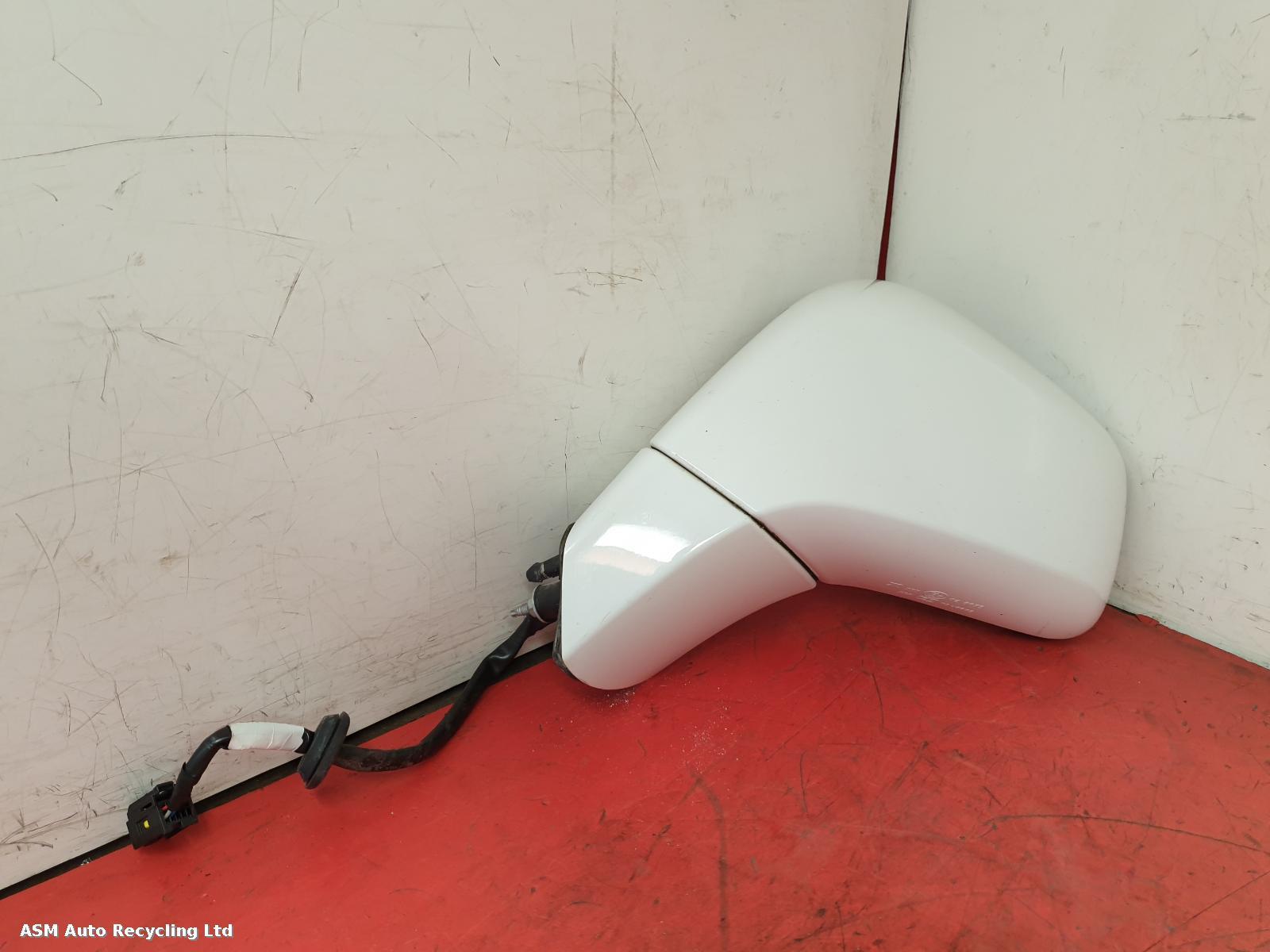 View Auto part L Door Mirror Vauxhall Mokka 2016