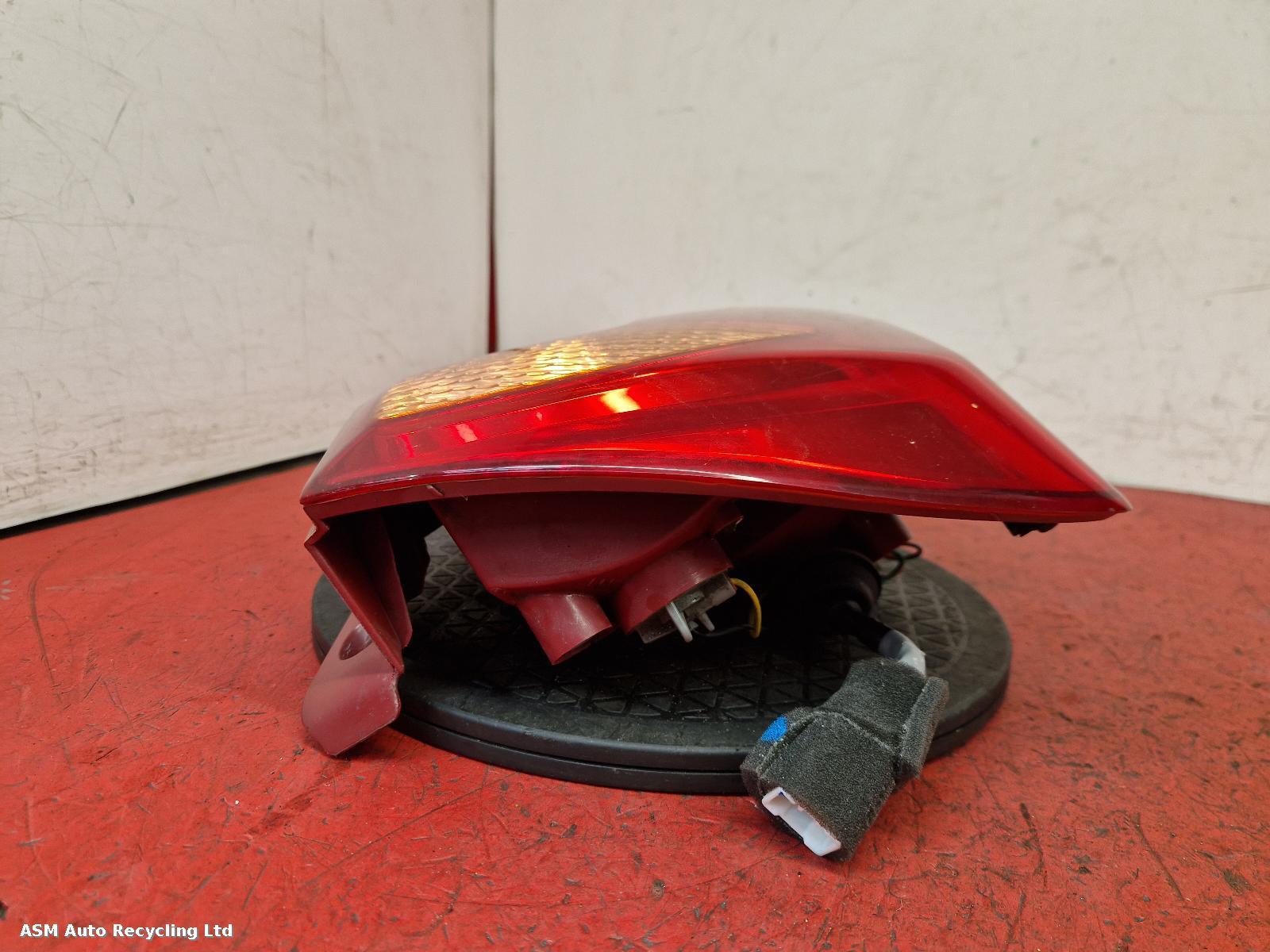 View Auto part L Taillight Kia Picanto 2014
