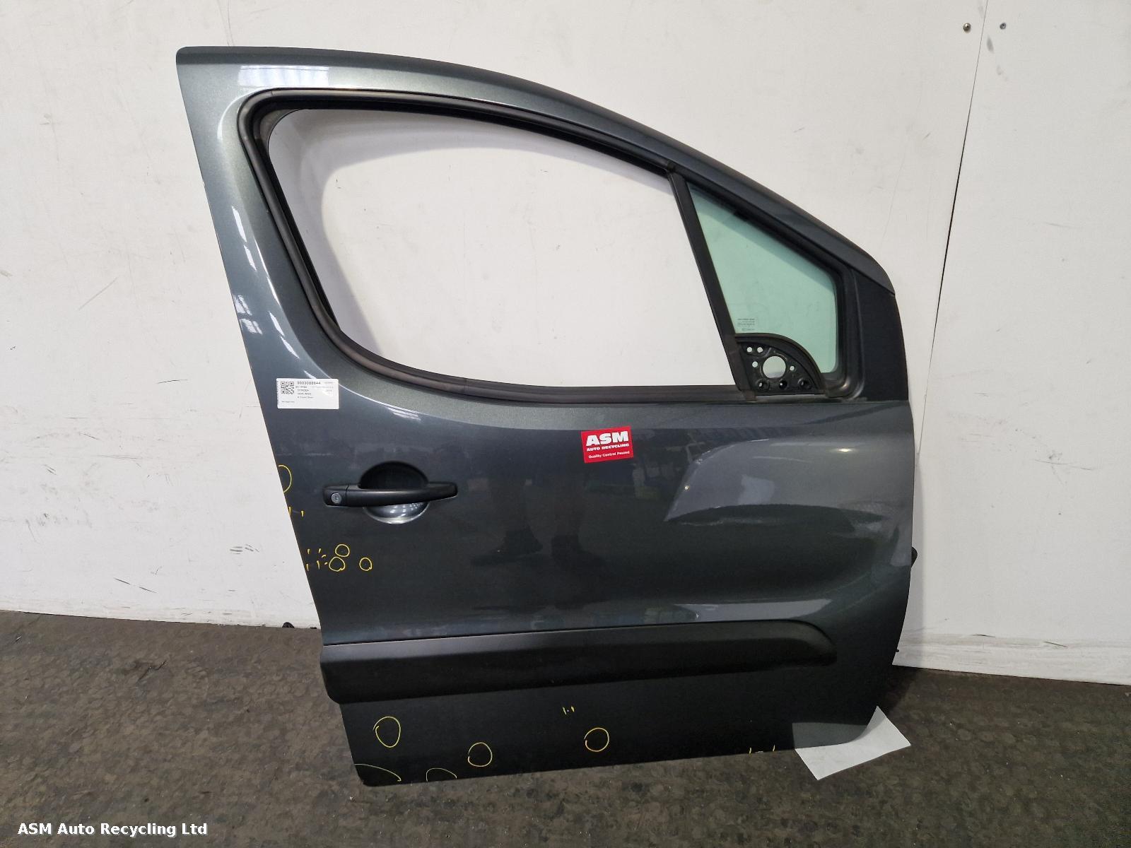 View Auto part R Front Door Citroen Berlingo 2014