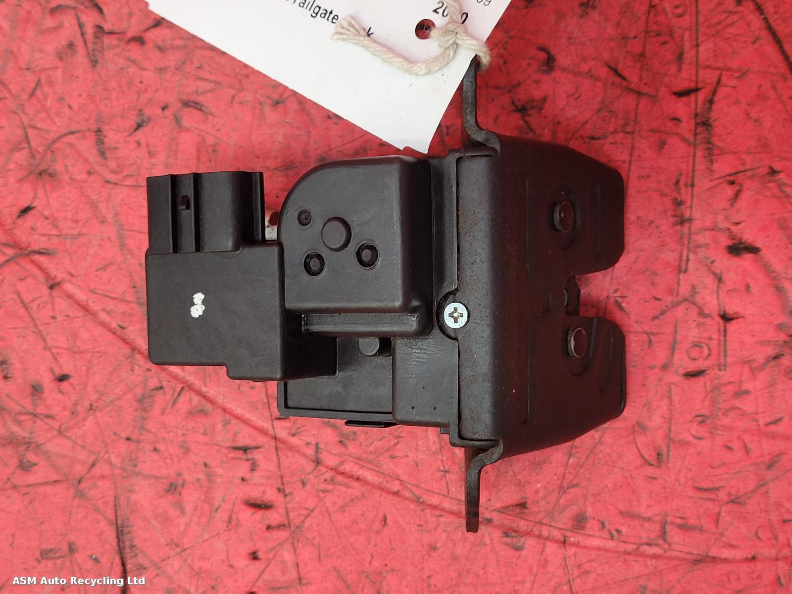 View Auto part Bootlid/Tailgate Lock Kia Ceed 2010
