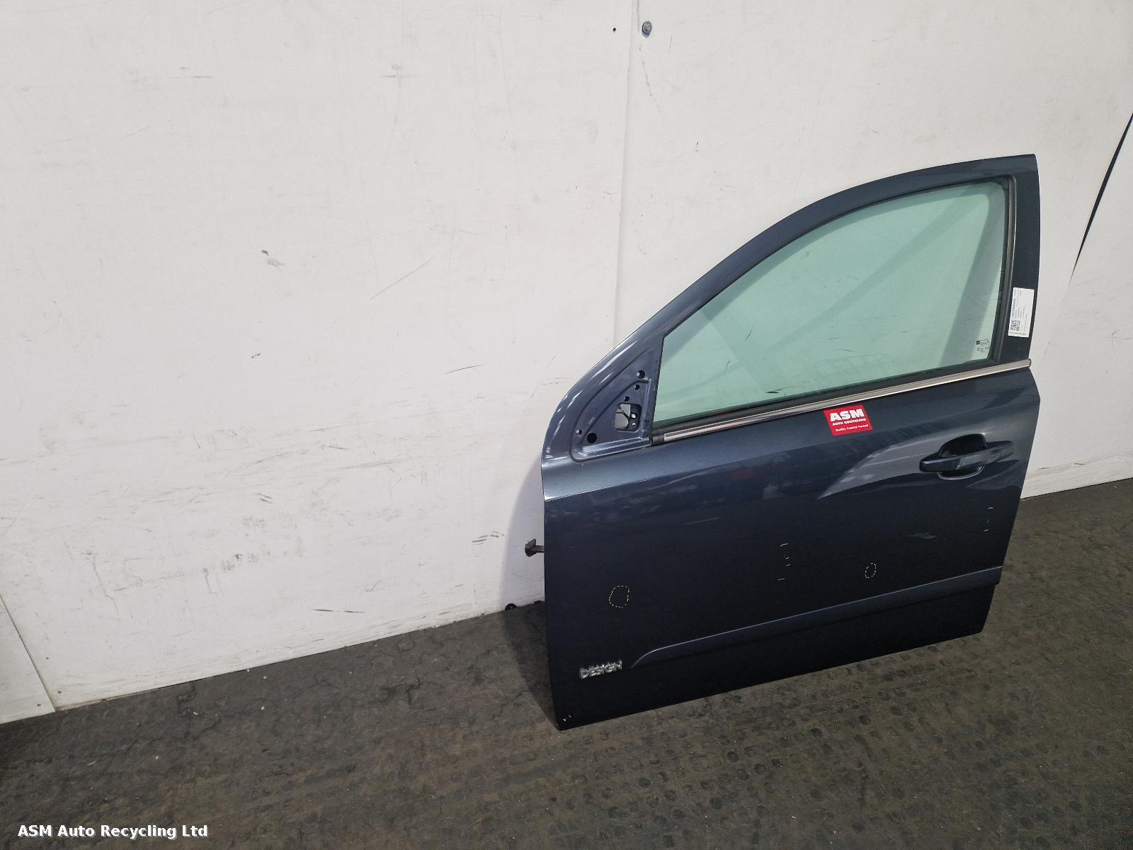 View Auto part L Front Door Vauxhall Astra 2009
