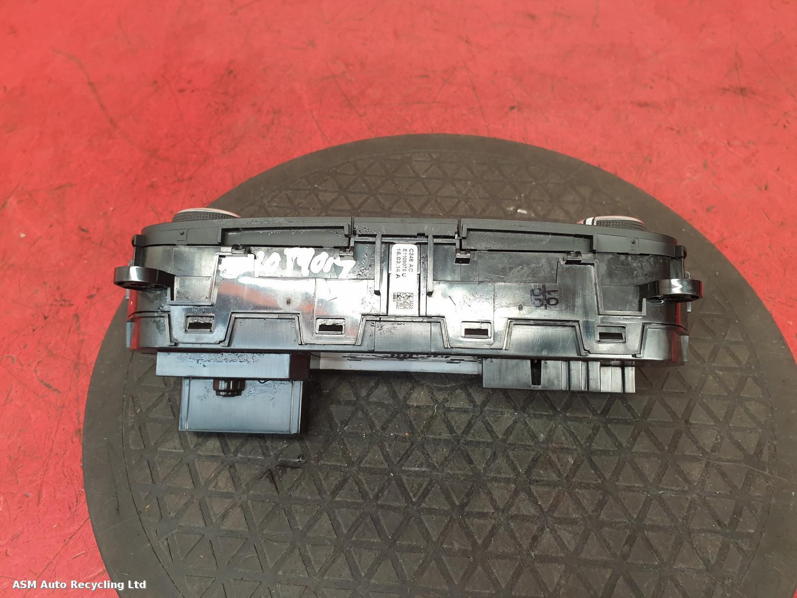 View Auto part Heater/AC Controller Ford Focus 2016