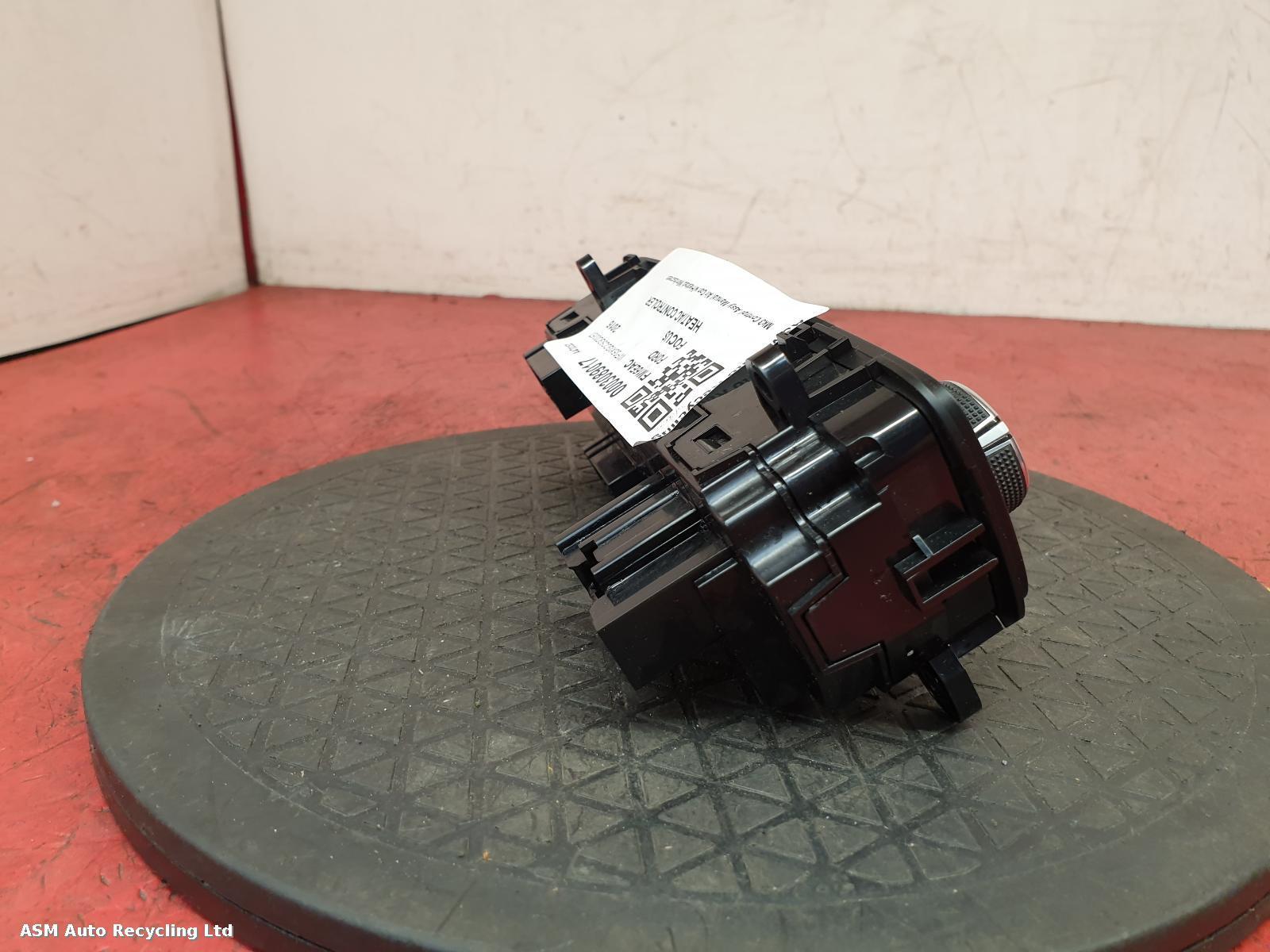 View Auto part Heater/AC Controller Ford Focus 2016