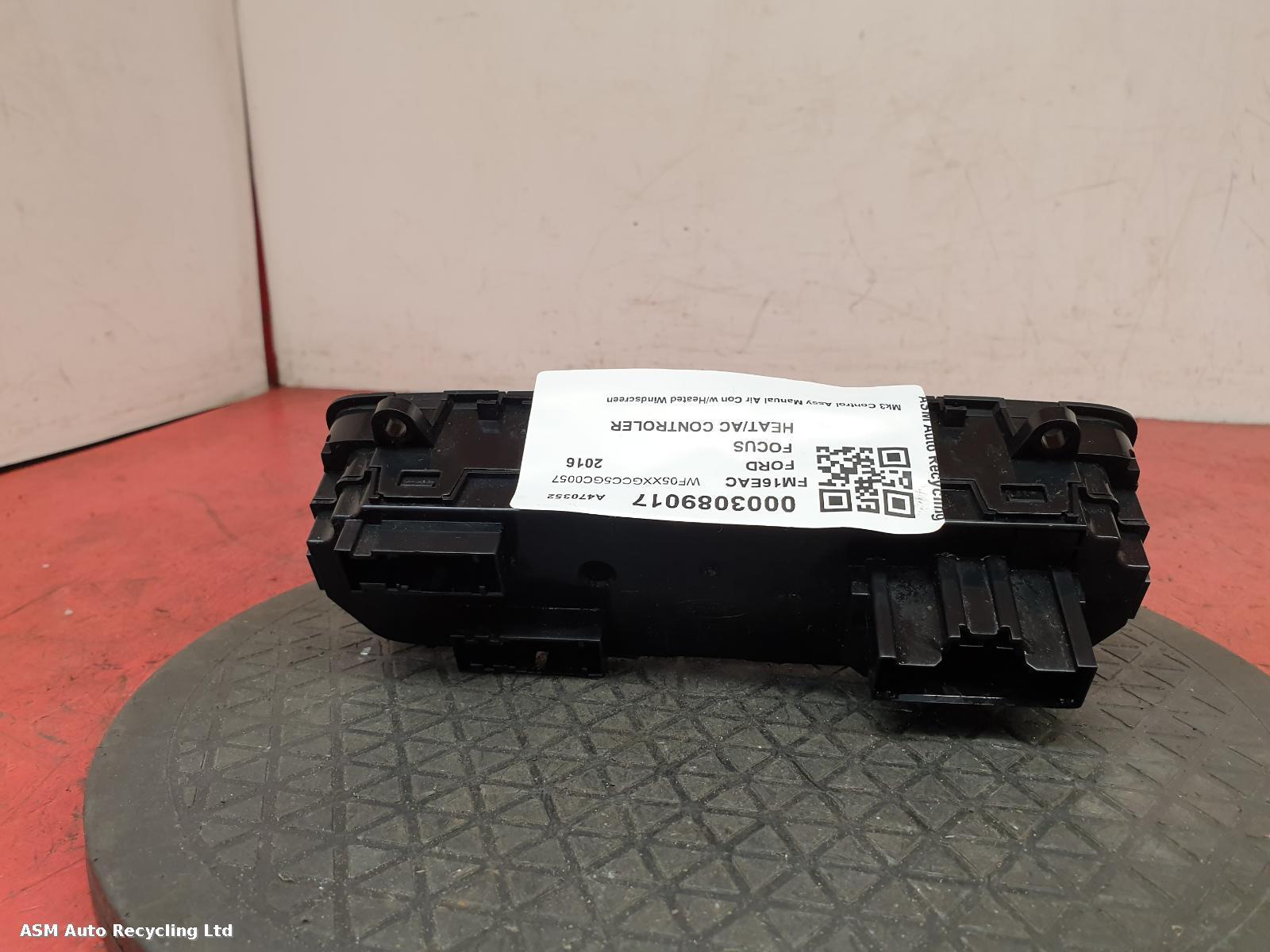 View Auto part Heater/AC Controller Ford Focus 2016