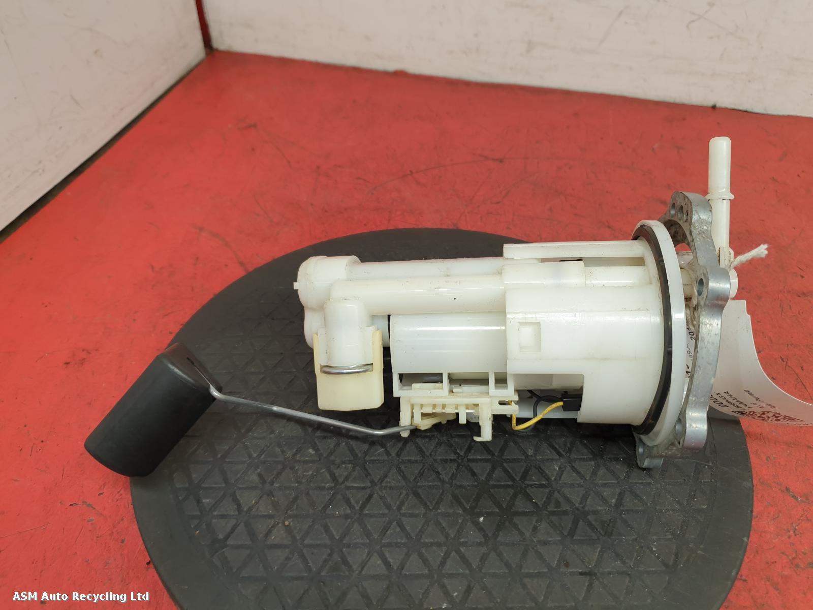 View Auto part Fuel Pump Yamaha Xj6 2010