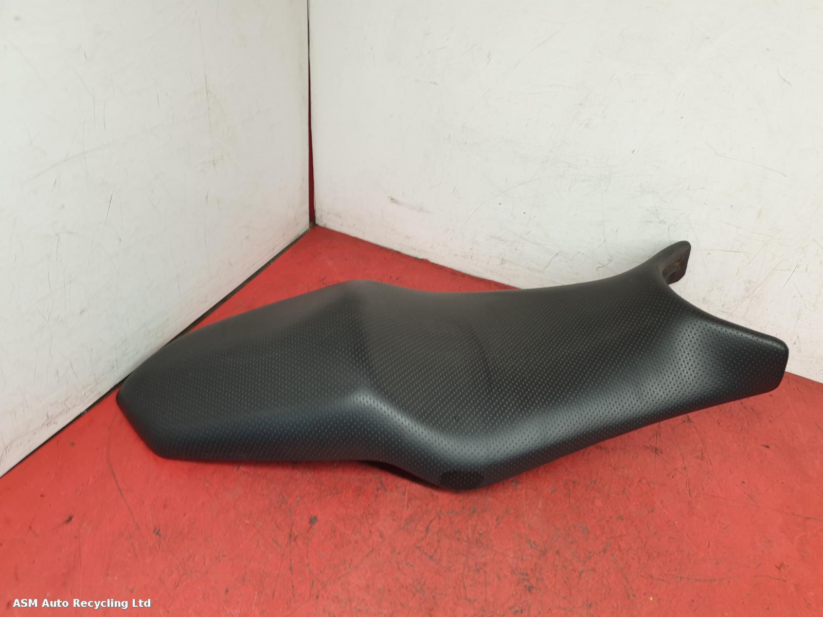 View Auto part Front Seat Yamaha Xj6 2010