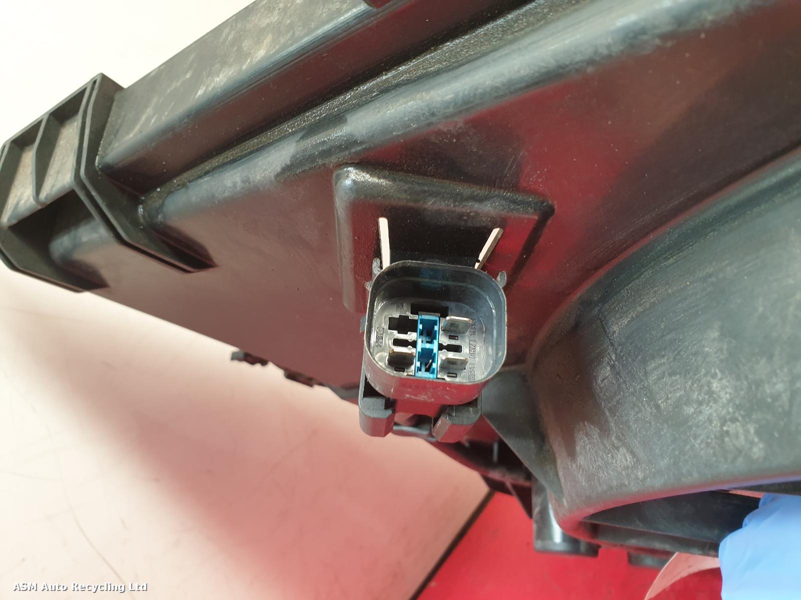 View Auto part Engine Cooling Motor Bmw 3 Series 2010
