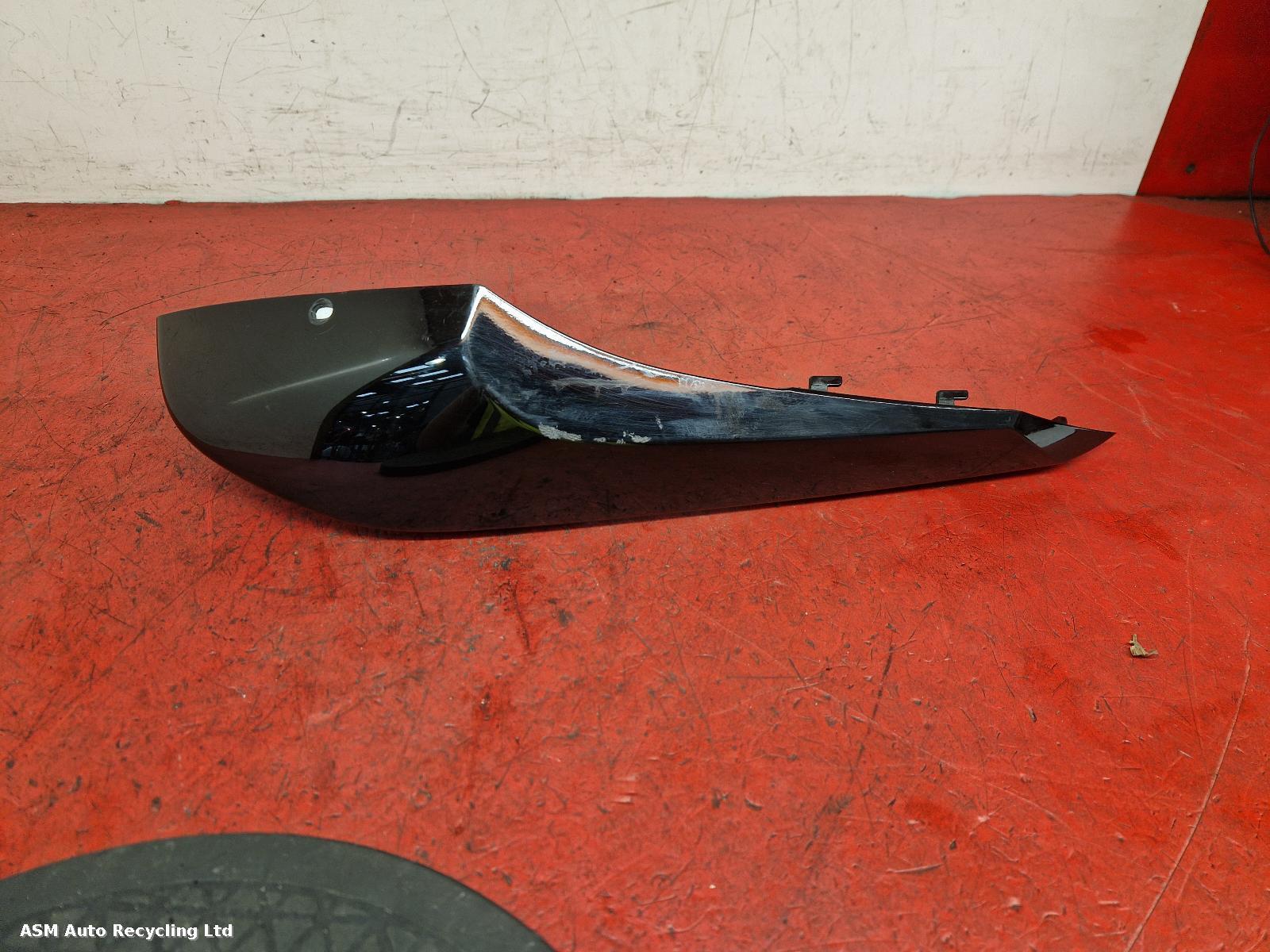 View Auto part Seat Cowl Yamaha Ys 125 2018