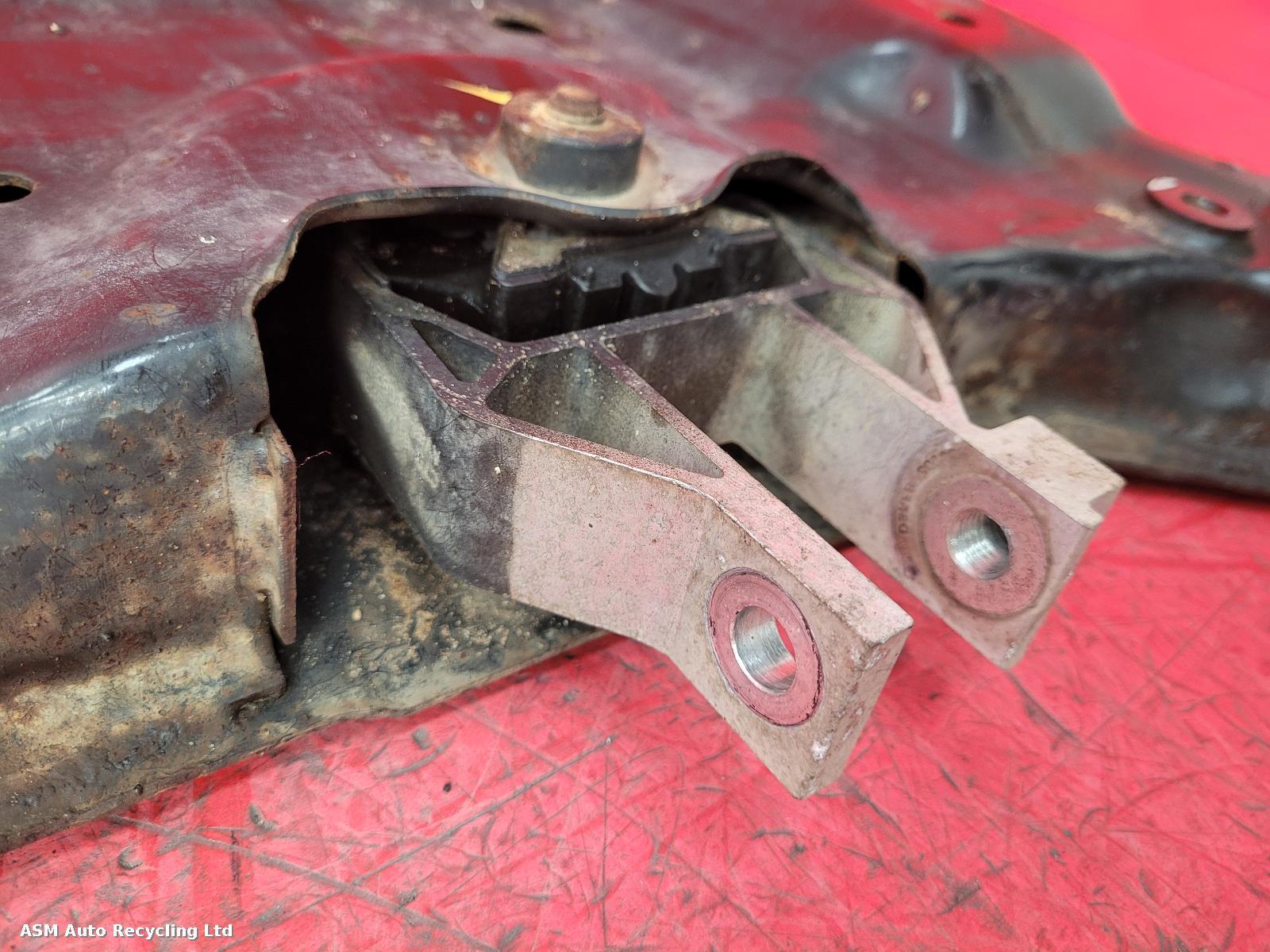 View Auto part Front Subframe Ford Focus 2016