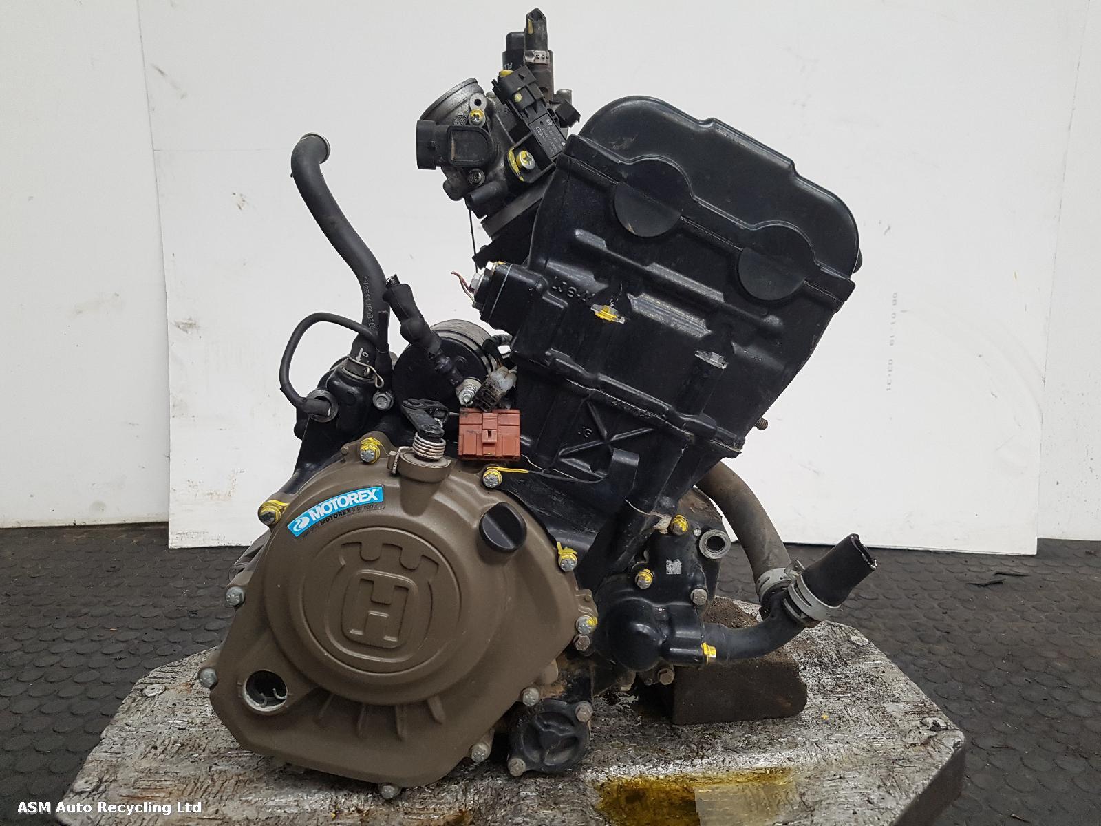 View Auto part Engine Husqvarna Svartpilen 125 2022