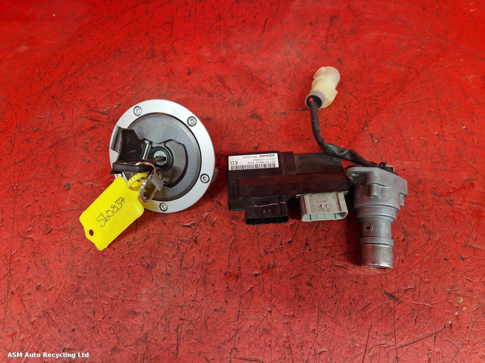View Auto part Comp.Lock Set + Keys Honda Cmx500 2017
