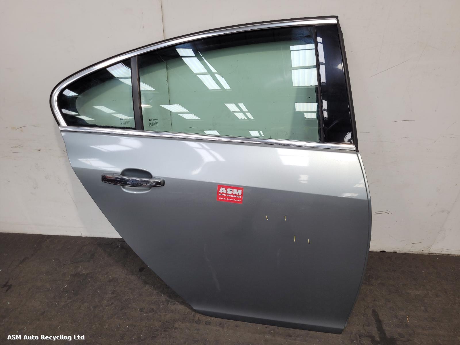 View Auto part R Rear Door Vauxhall Insignia 2011