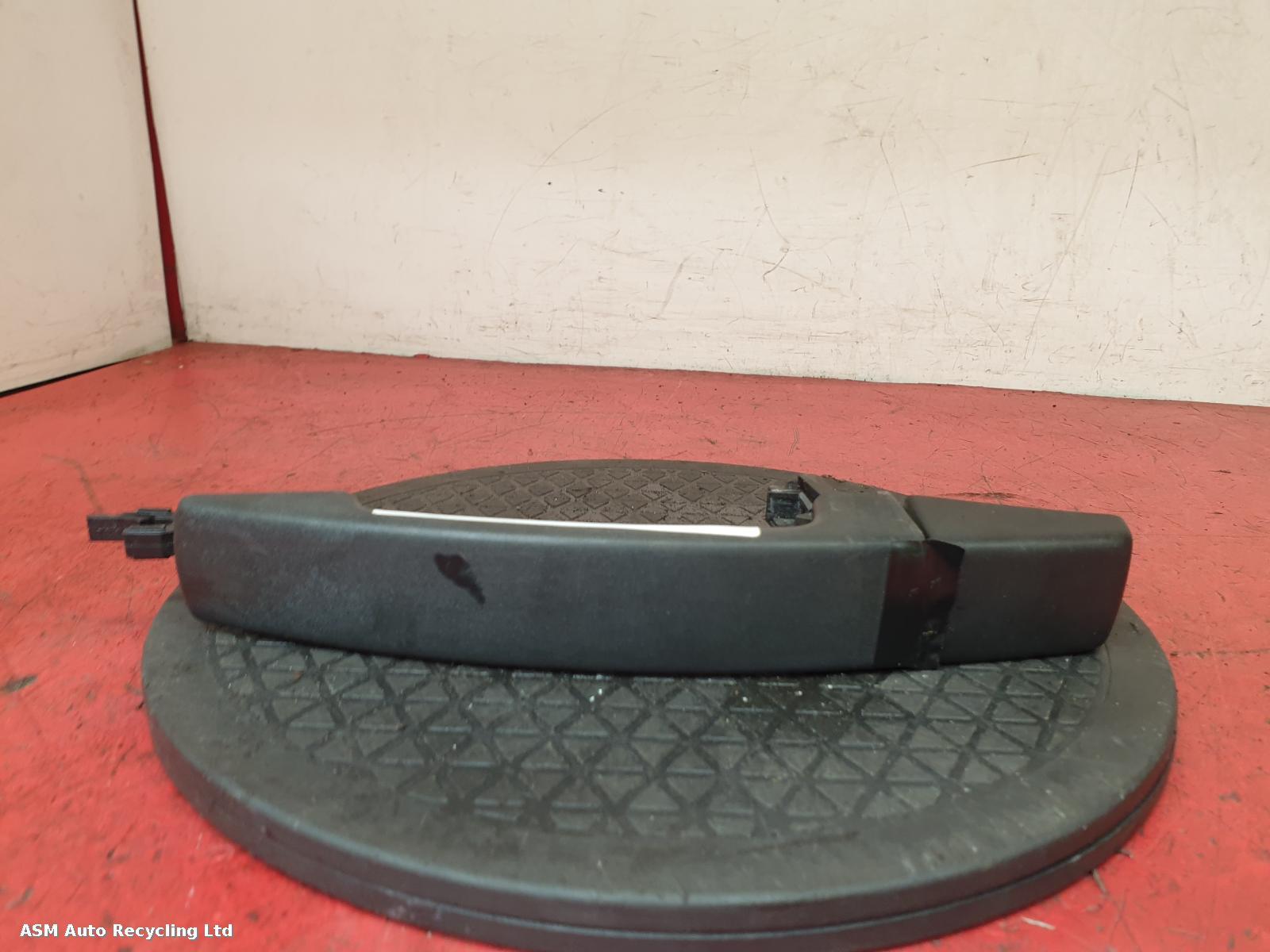View Auto part Door Handle Land Rover Freelander 2007