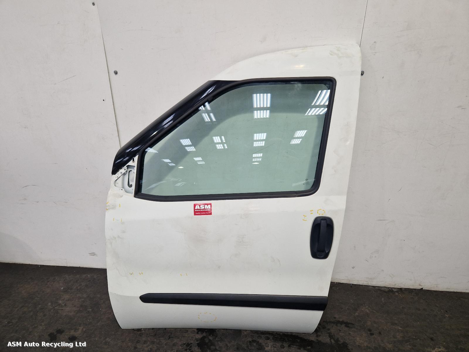 View Auto part L Front Door Vauxhall Combo 2013