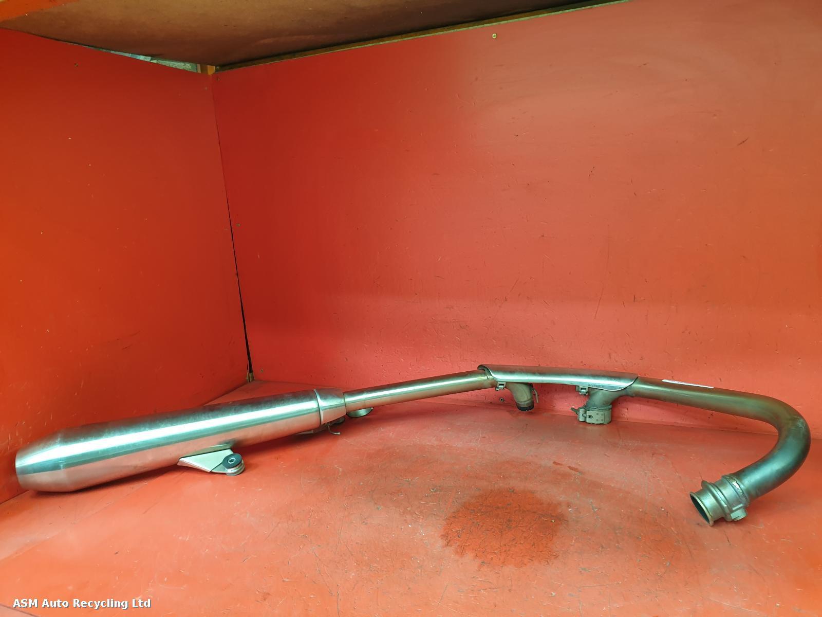 View Auto part Tail Pipe Triumph Bonneville 2016