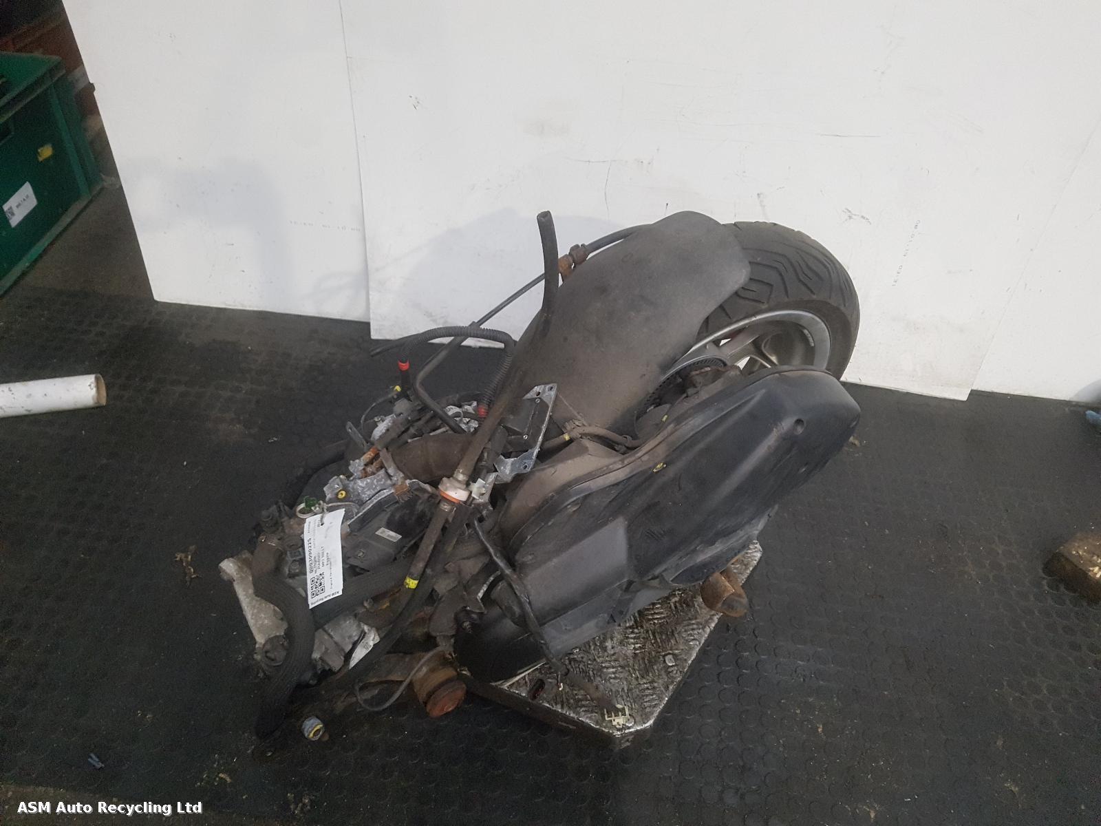 View Auto part Engine Piaggio Mp3 300 Lt Business 2017