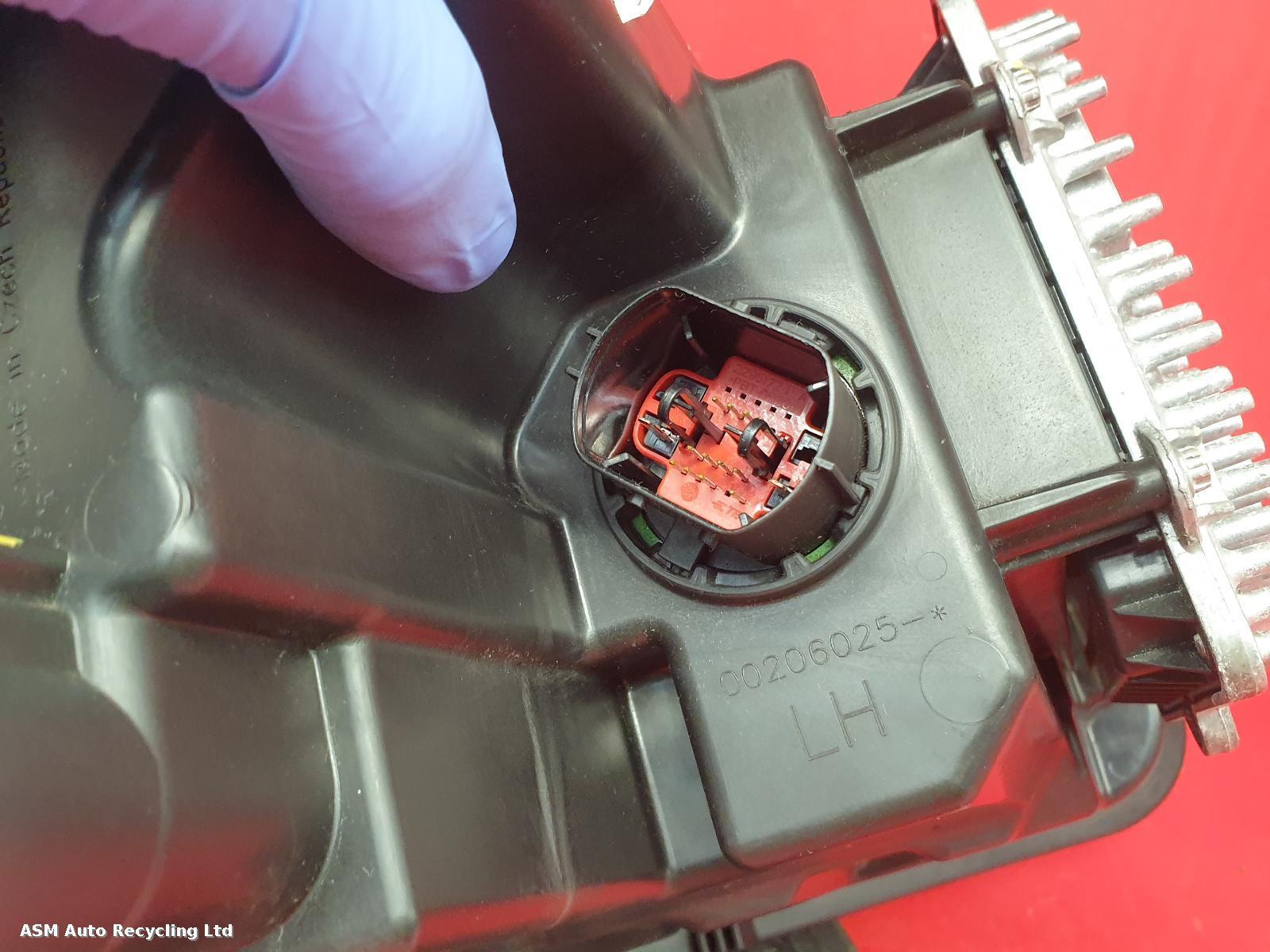 View Auto part L Headlamp Jaguar E Pace 2020