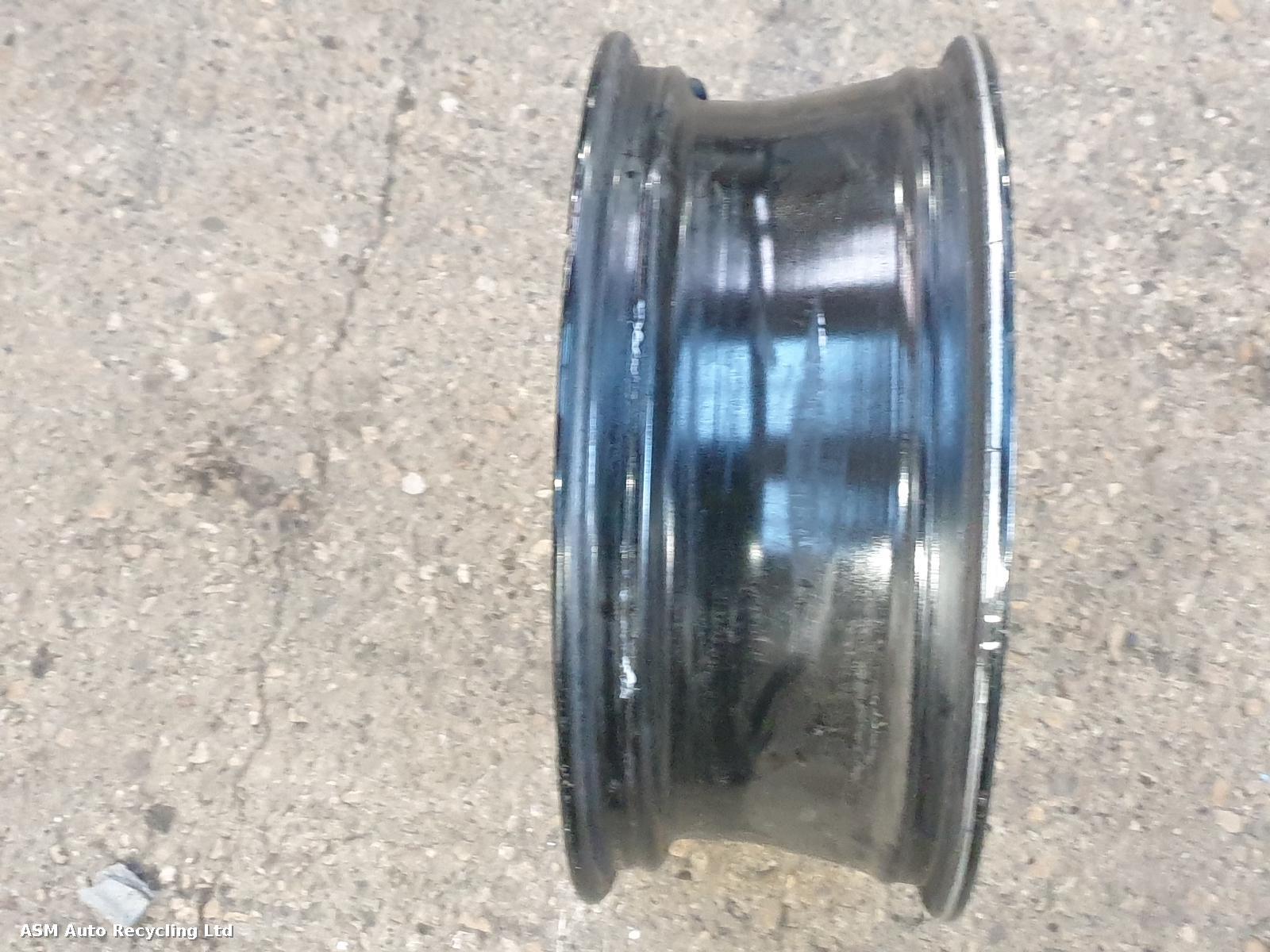 View Auto part Wheel Citroen C4 Cactus 2015