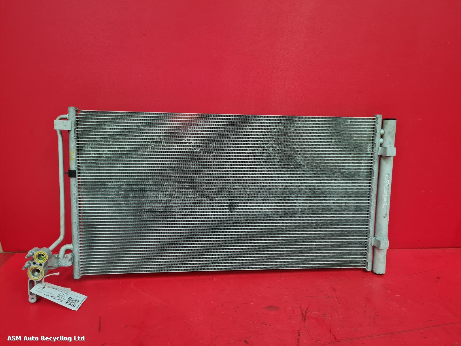 View Auto part Condenser Jaguar E Pace 2022