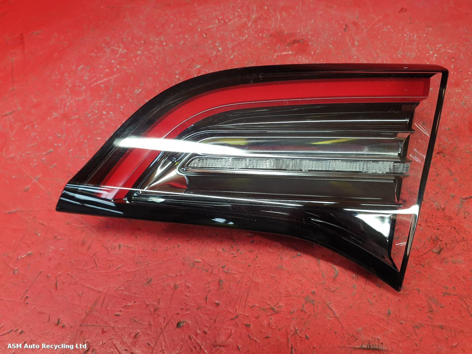 View Auto part R Taillight Tesla Model 3 2022