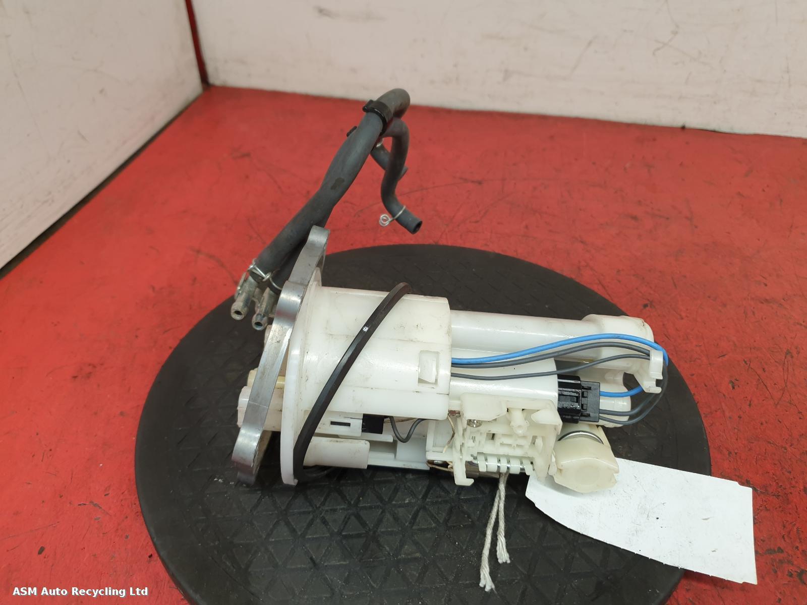 View Auto part Fuel Pump Yamaha Yzf R1 2009