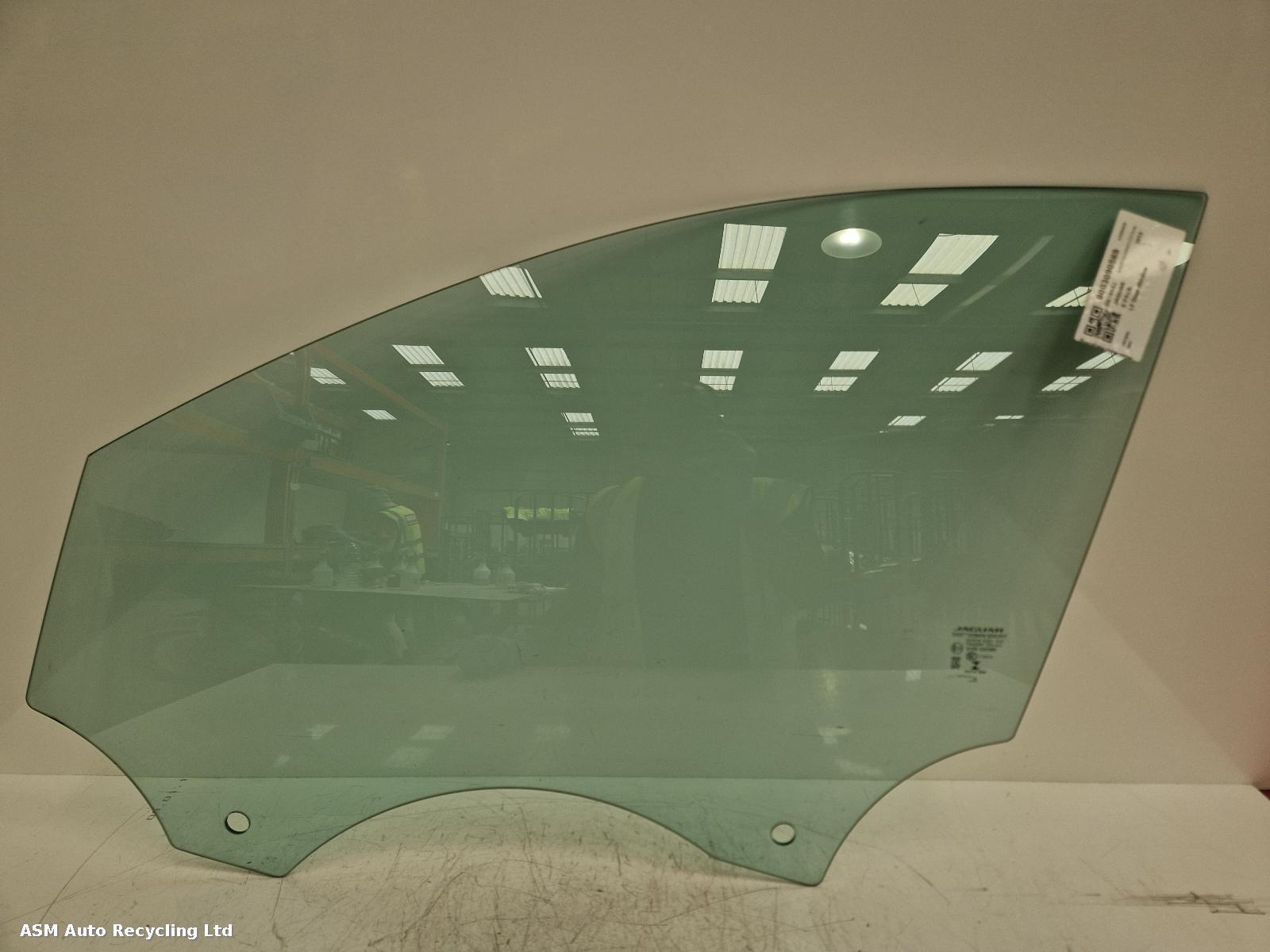 View Auto part LF Door Window Jaguar E Pace 2019