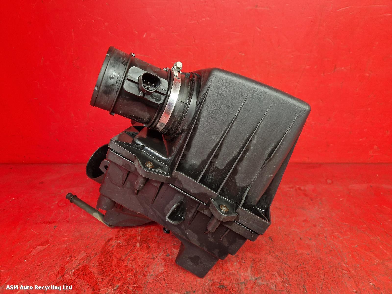 View Auto part Air Cleaner/Box Vauxhall Meriva 2016