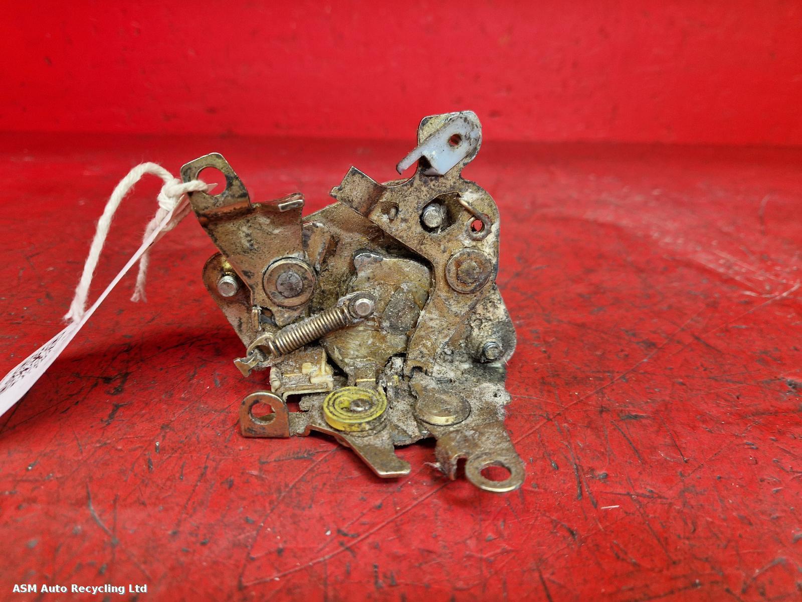 View Auto part Door Lock Assembly Tvr T350 1989