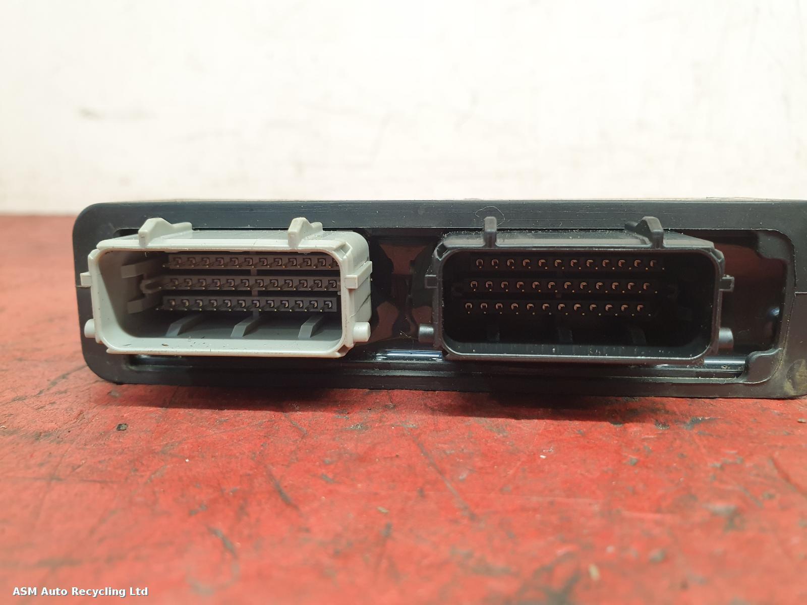 View Auto part Comp.Lock Set + Keys Kawasaki Z900 Rs 2024