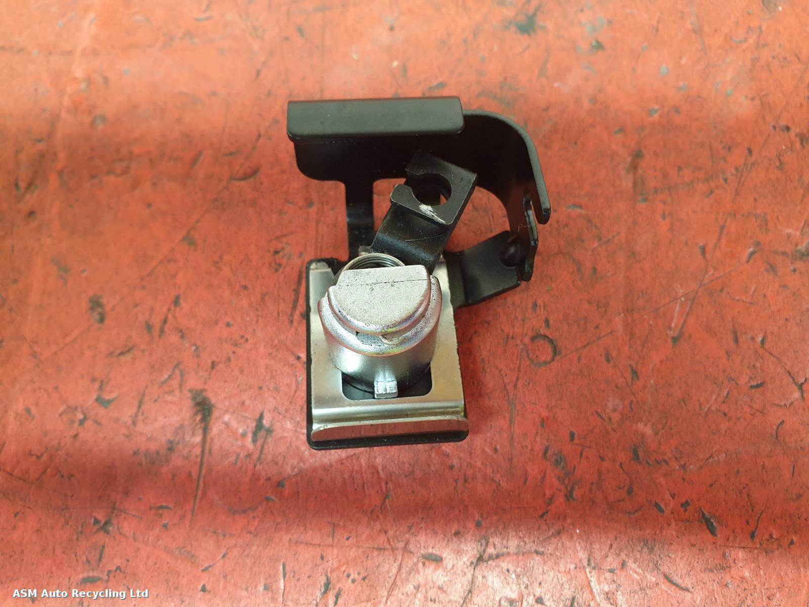 View Auto part Comp.Lock Set + Keys Kawasaki Z900 Rs 2024