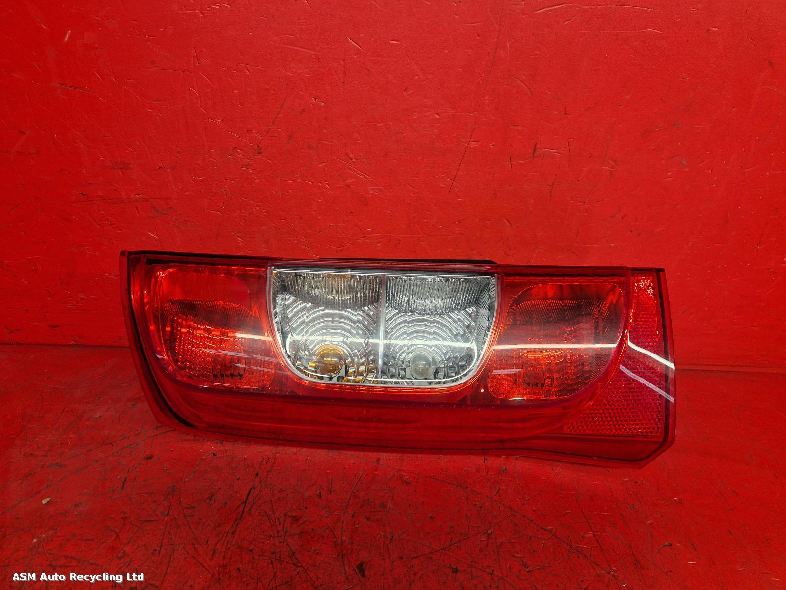 View Auto part L Taillight Fiat Fiorino 2012
