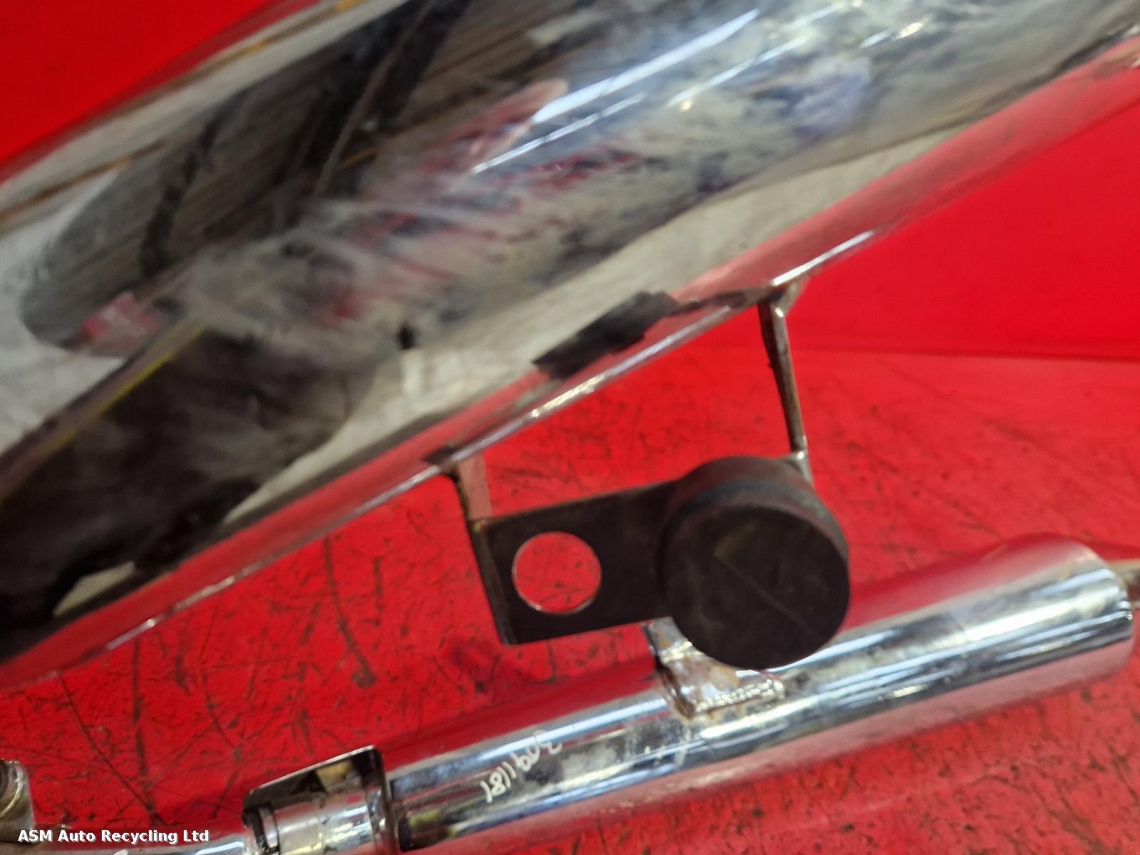 View Auto part Exhaust System Triumph Thruxton 2015