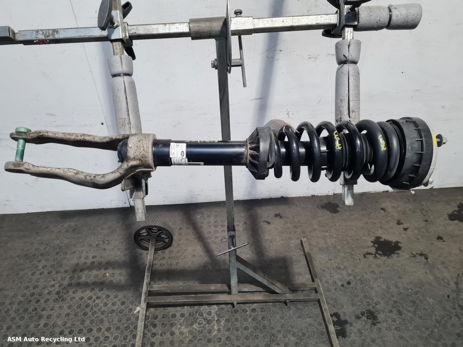 View Auto part RF Strut Jaguar F-pace 2019