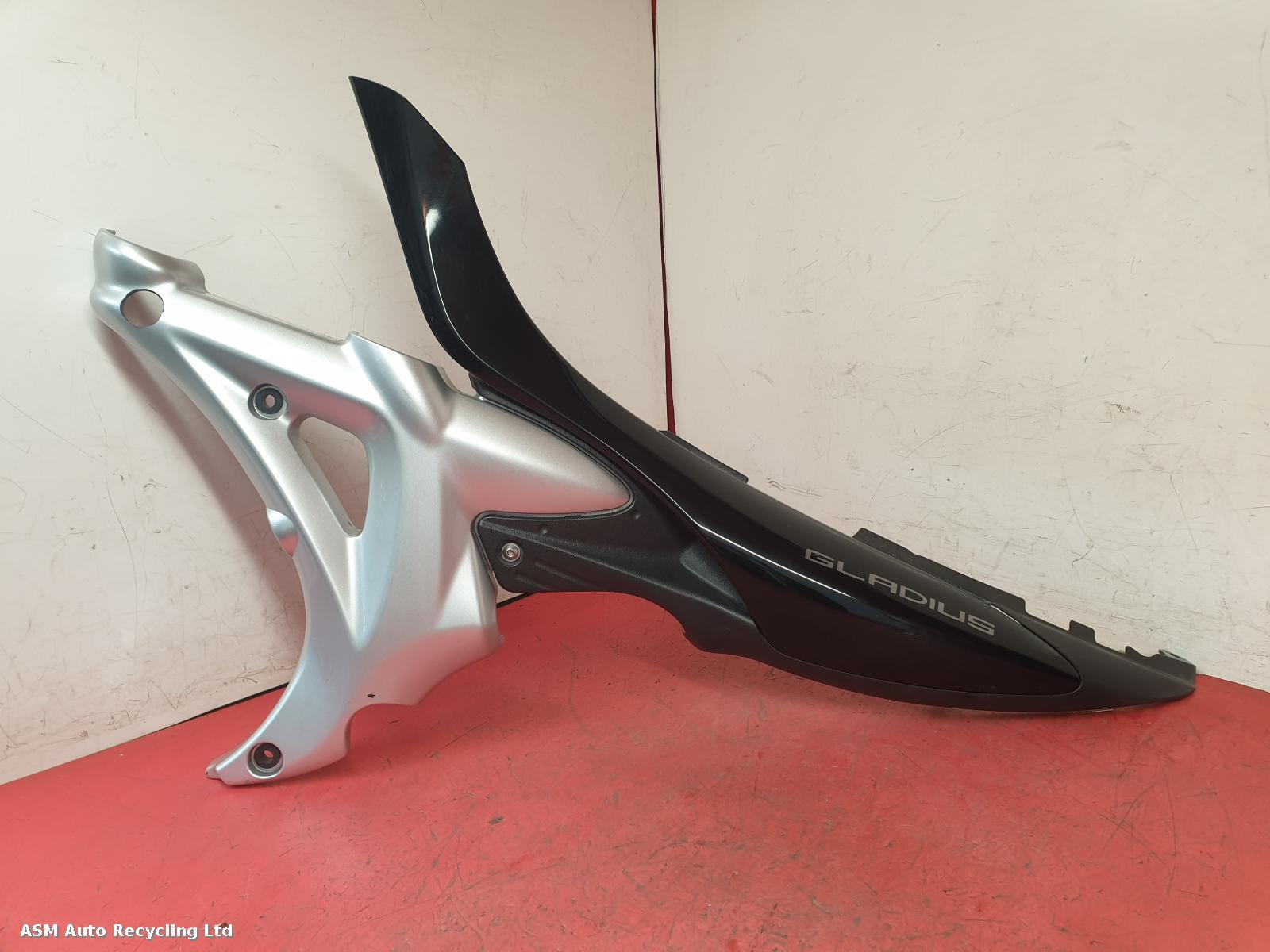 View Auto part Side Panel Left Suzuki Sfv 650 2011