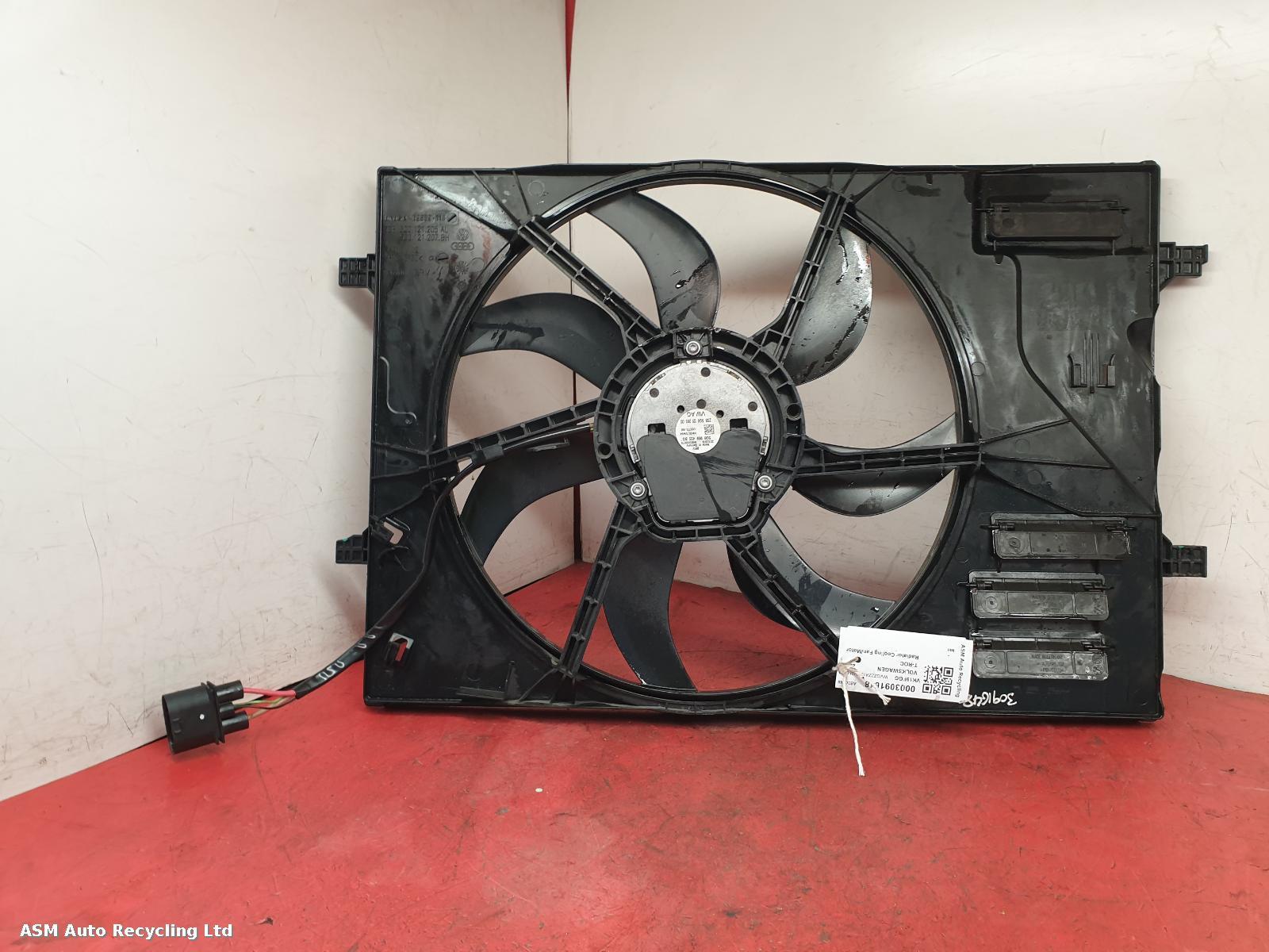View Auto part Engine Cooling Motor Volkswagen T-roc 2019